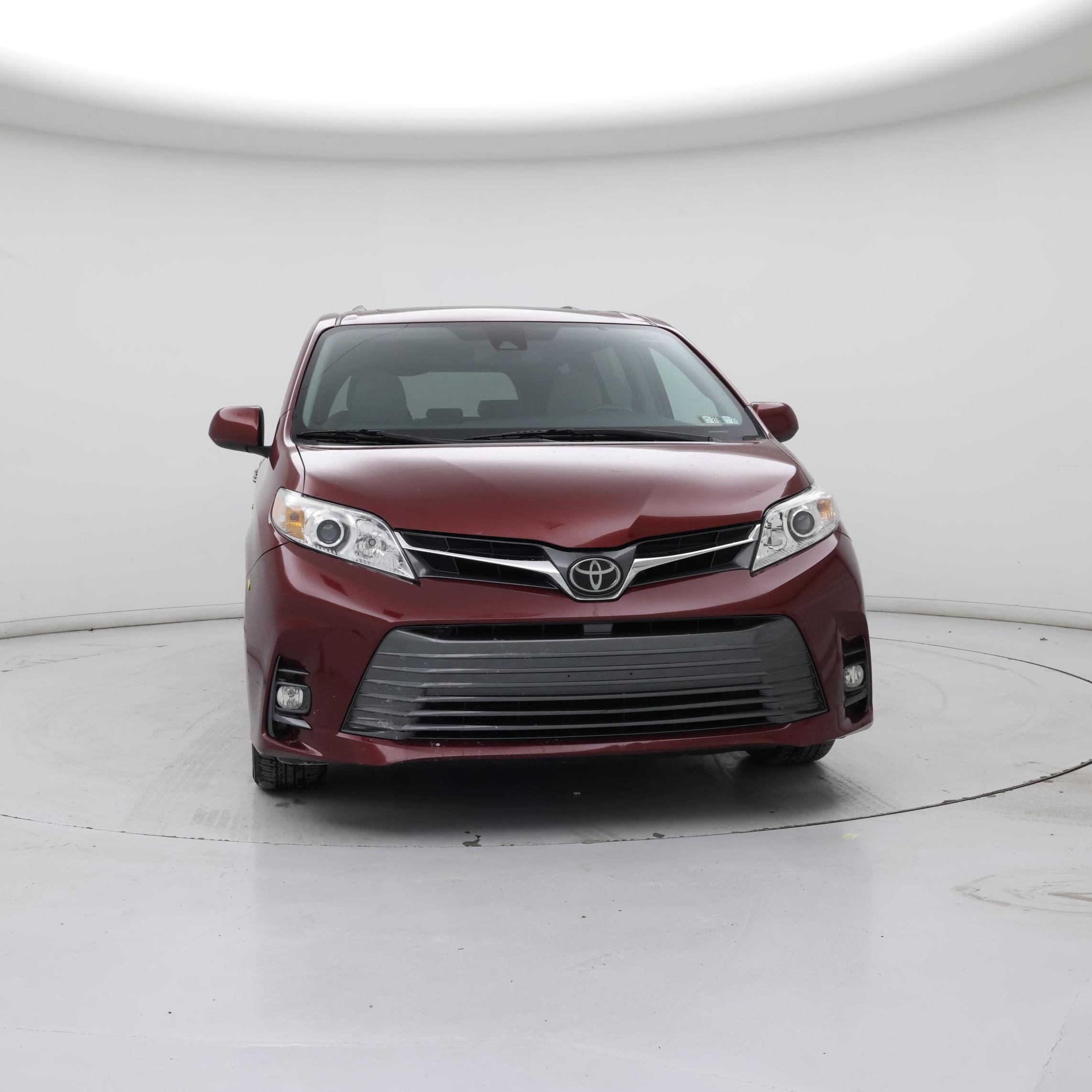 Thumbnail: 2018 Toyota Sienna - 5