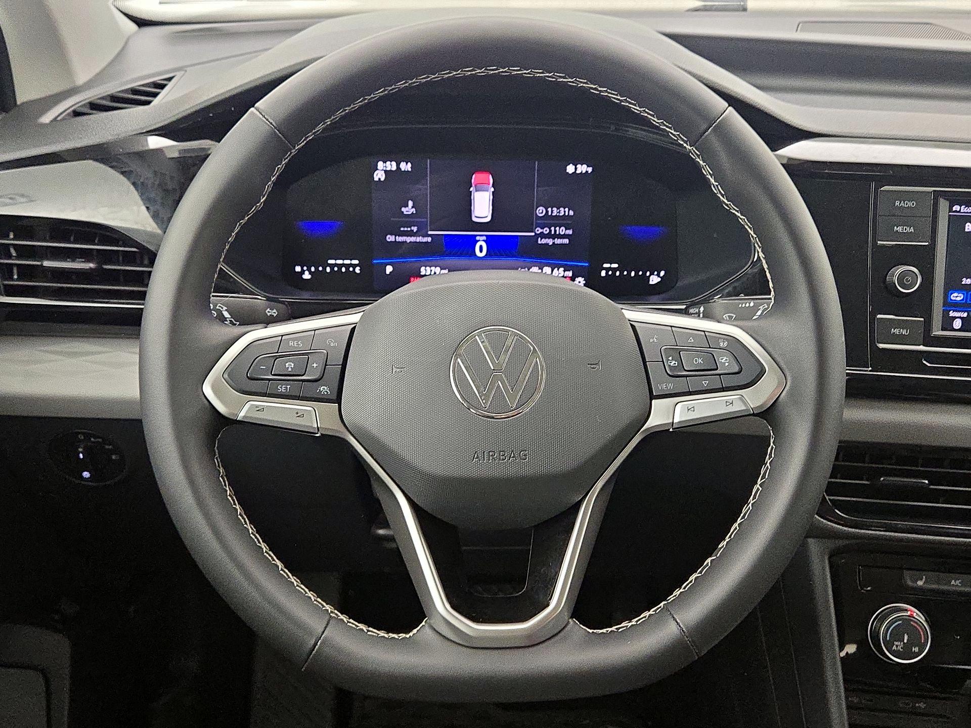 Thumbnail: 2024 Volkswagen Taos - 10