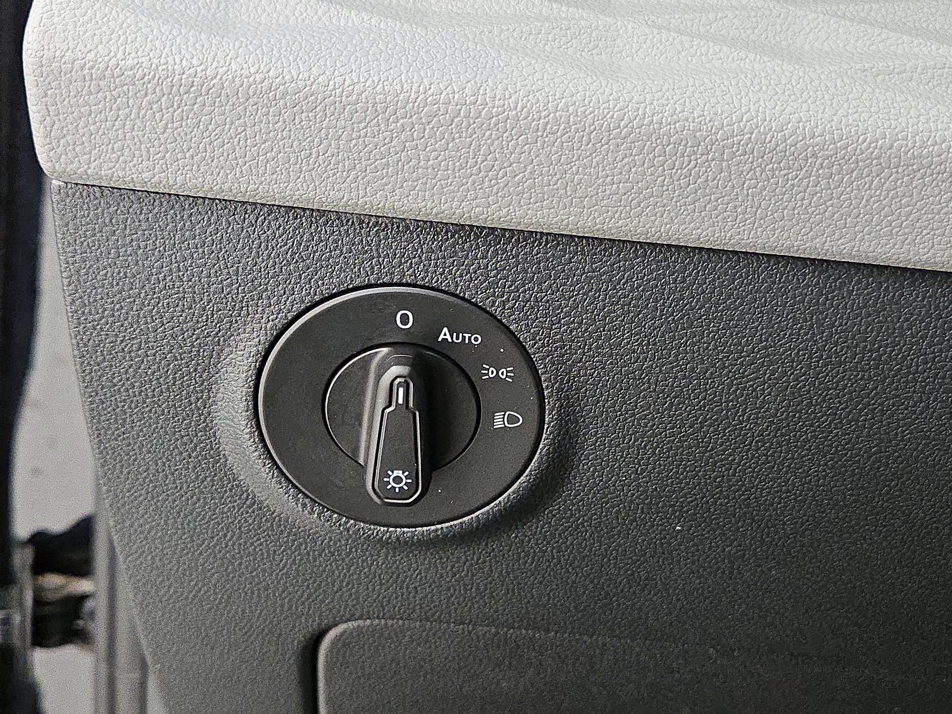 Thumbnail: 2024 Volkswagen Taos - 13