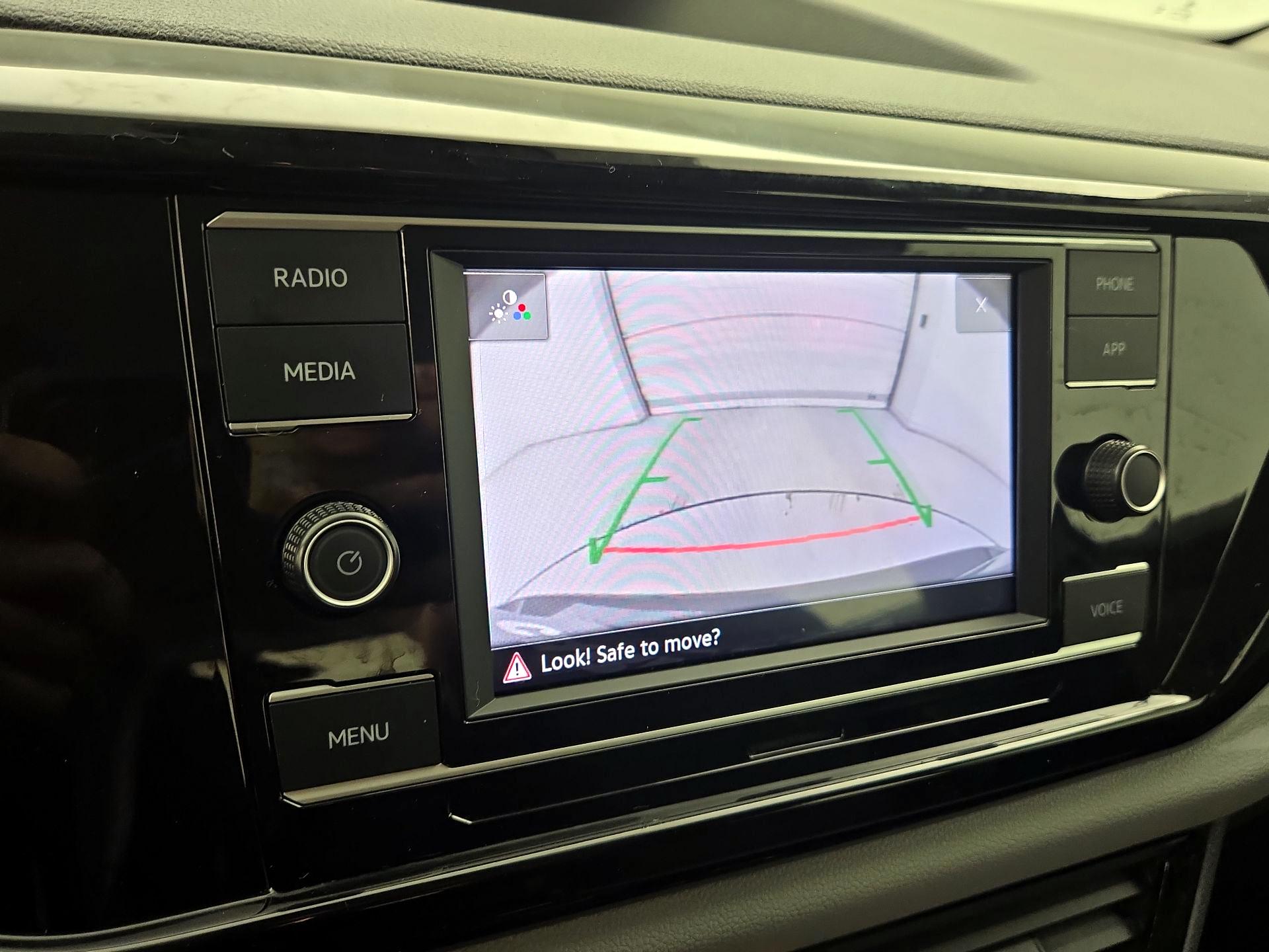 Thumbnail: 2024 Volkswagen Taos - 14