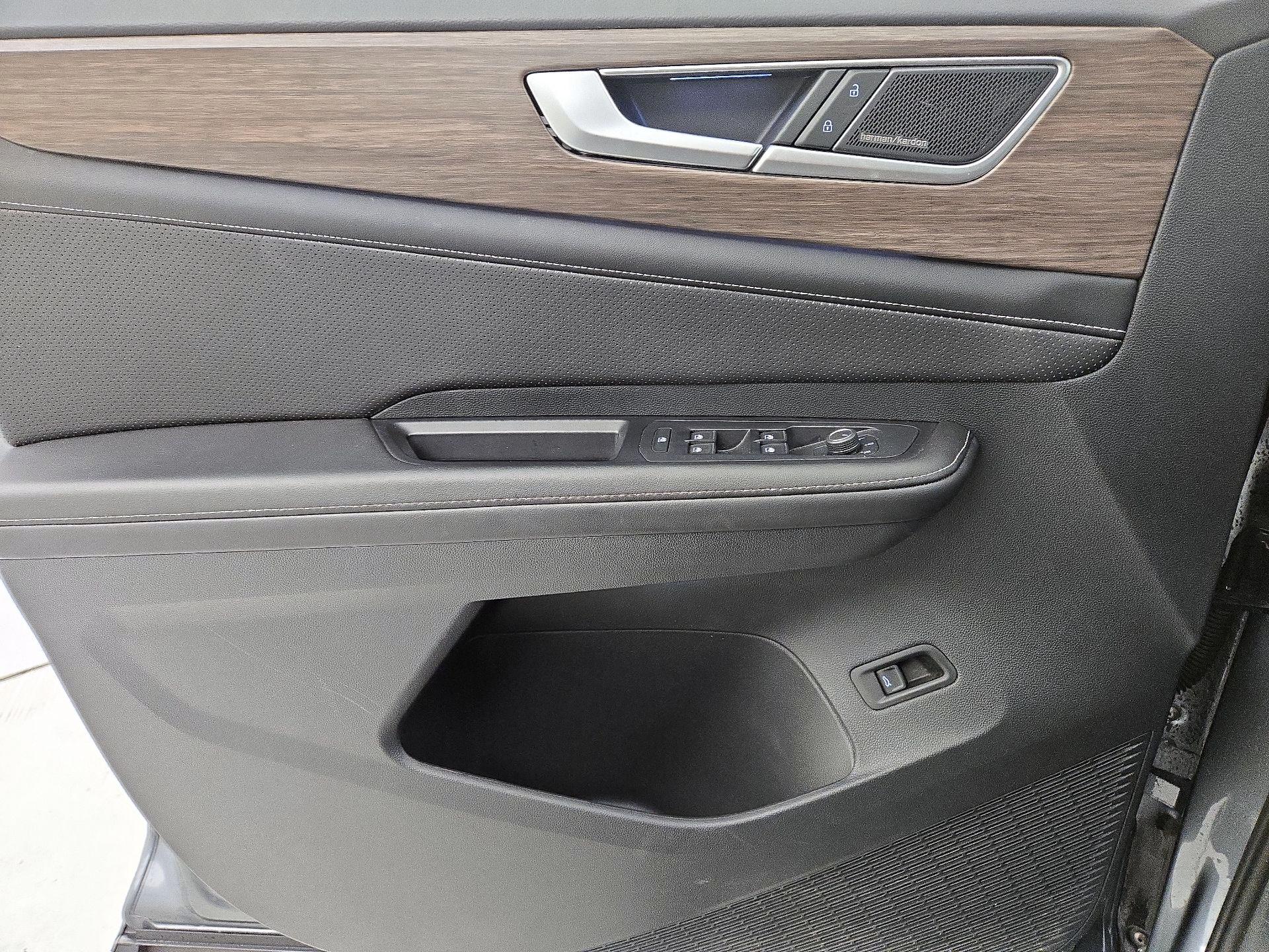 Thumbnail: 2024 Volkswagen Atlas - 12