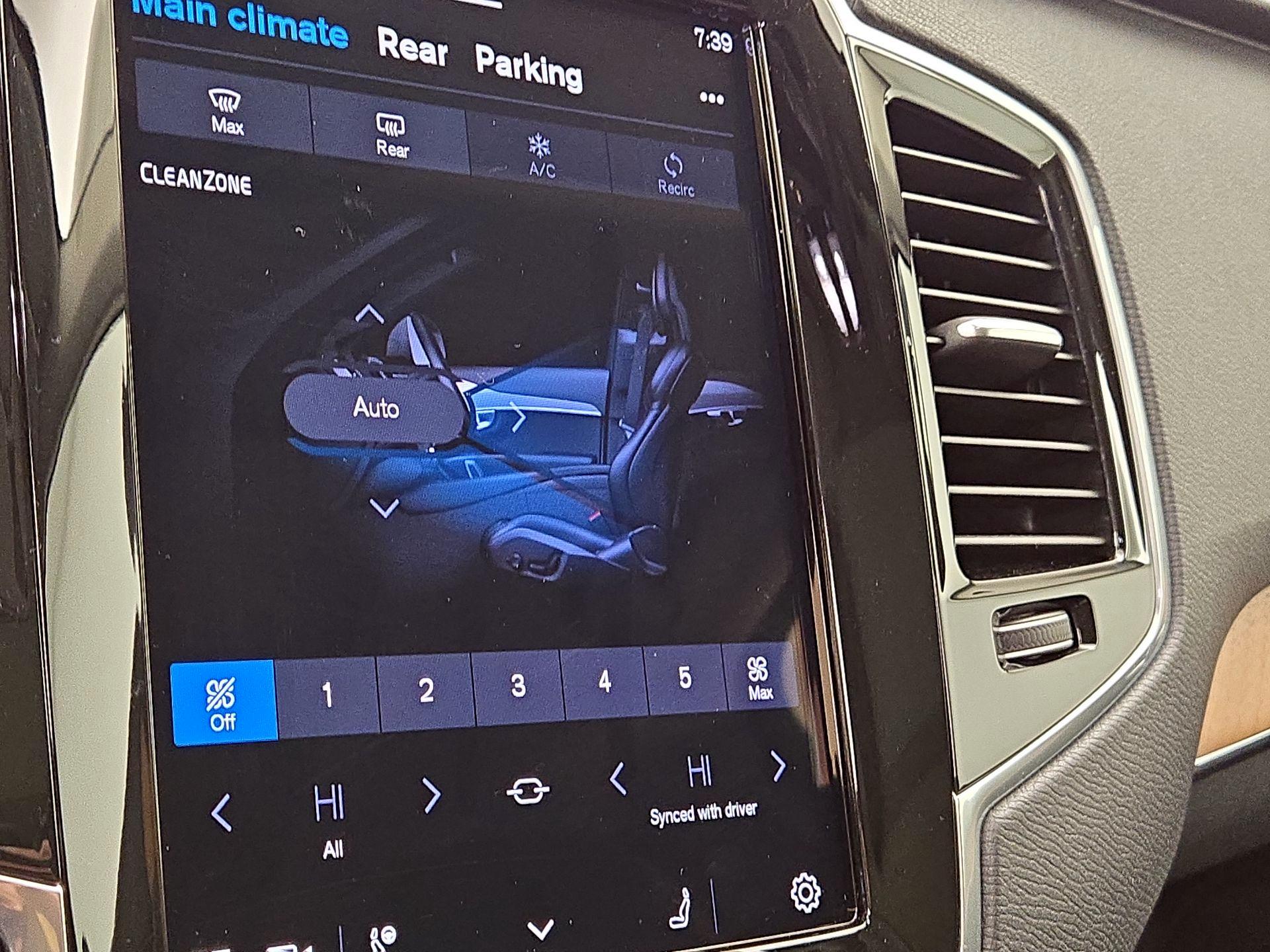 Thumbnail: 2023 Volvo XC90 - 16