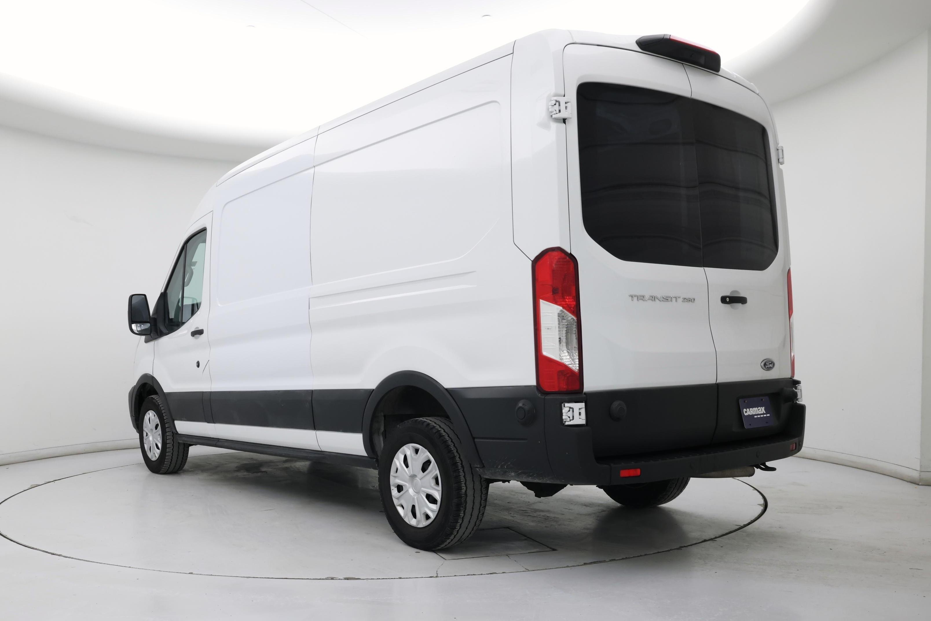 Thumbnail: 2024 Ford Transit Series - 2