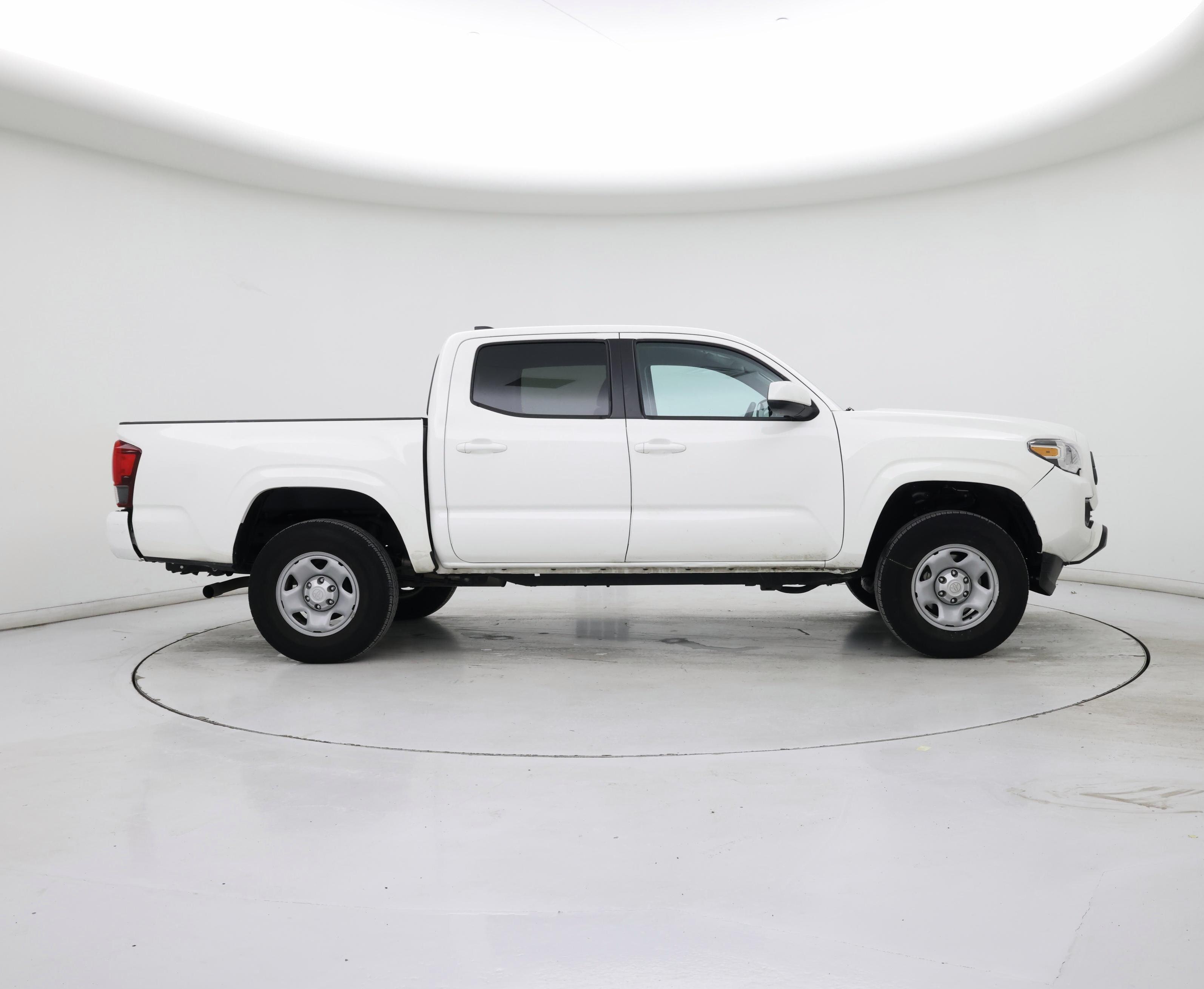 Thumbnail: 2023 Toyota Tacoma - 7