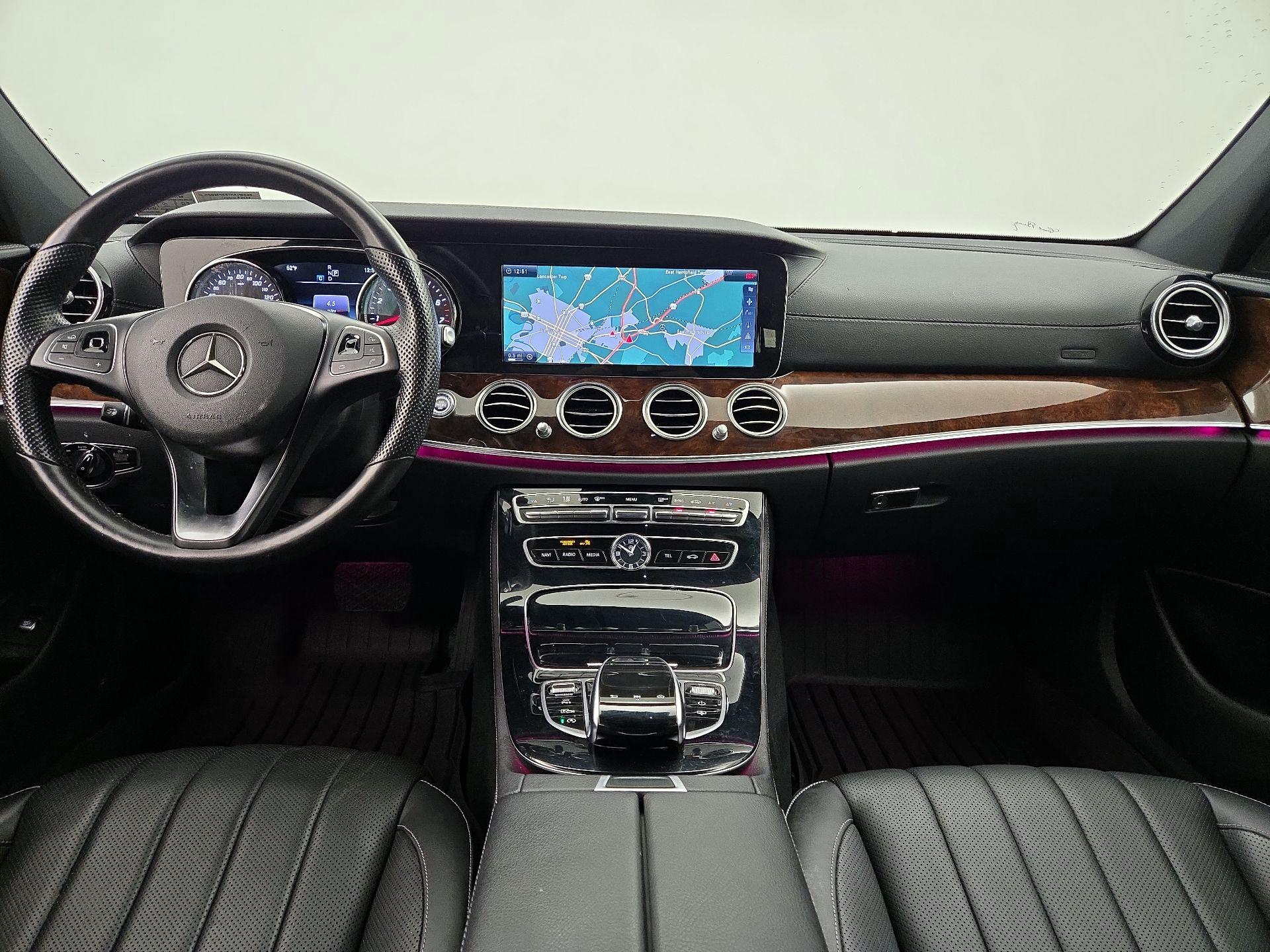 Thumbnail: 2017 Mercedes-Benz E-Class - 9