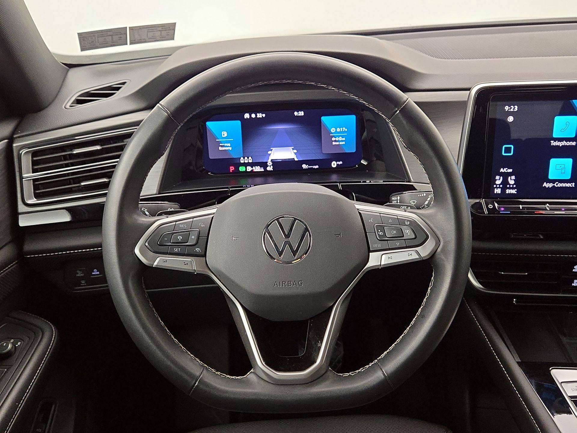 Thumbnail: 2024 Volkswagen Atlas - 10