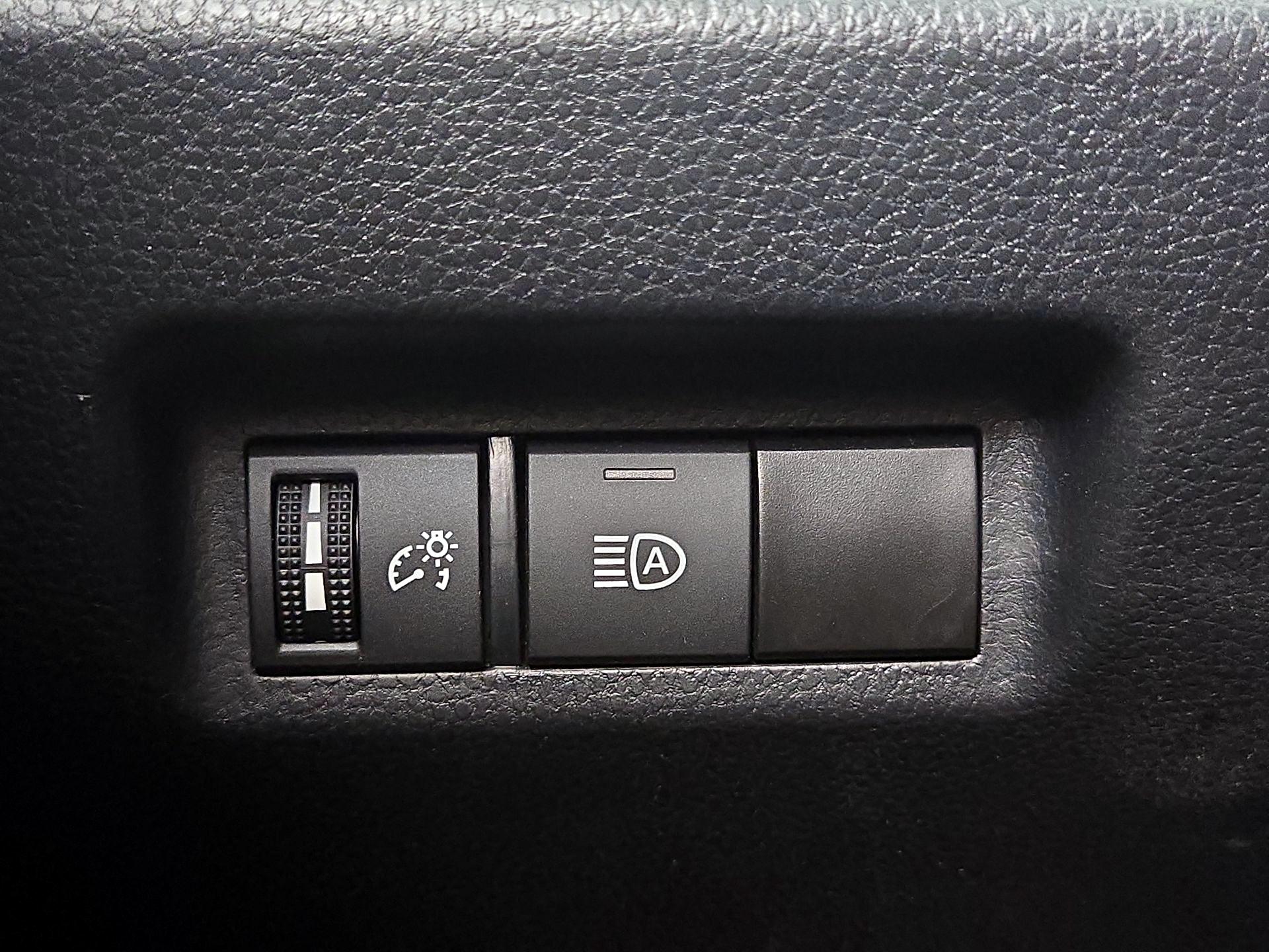 Thumbnail: 2024 Toyota RAV4 - 13