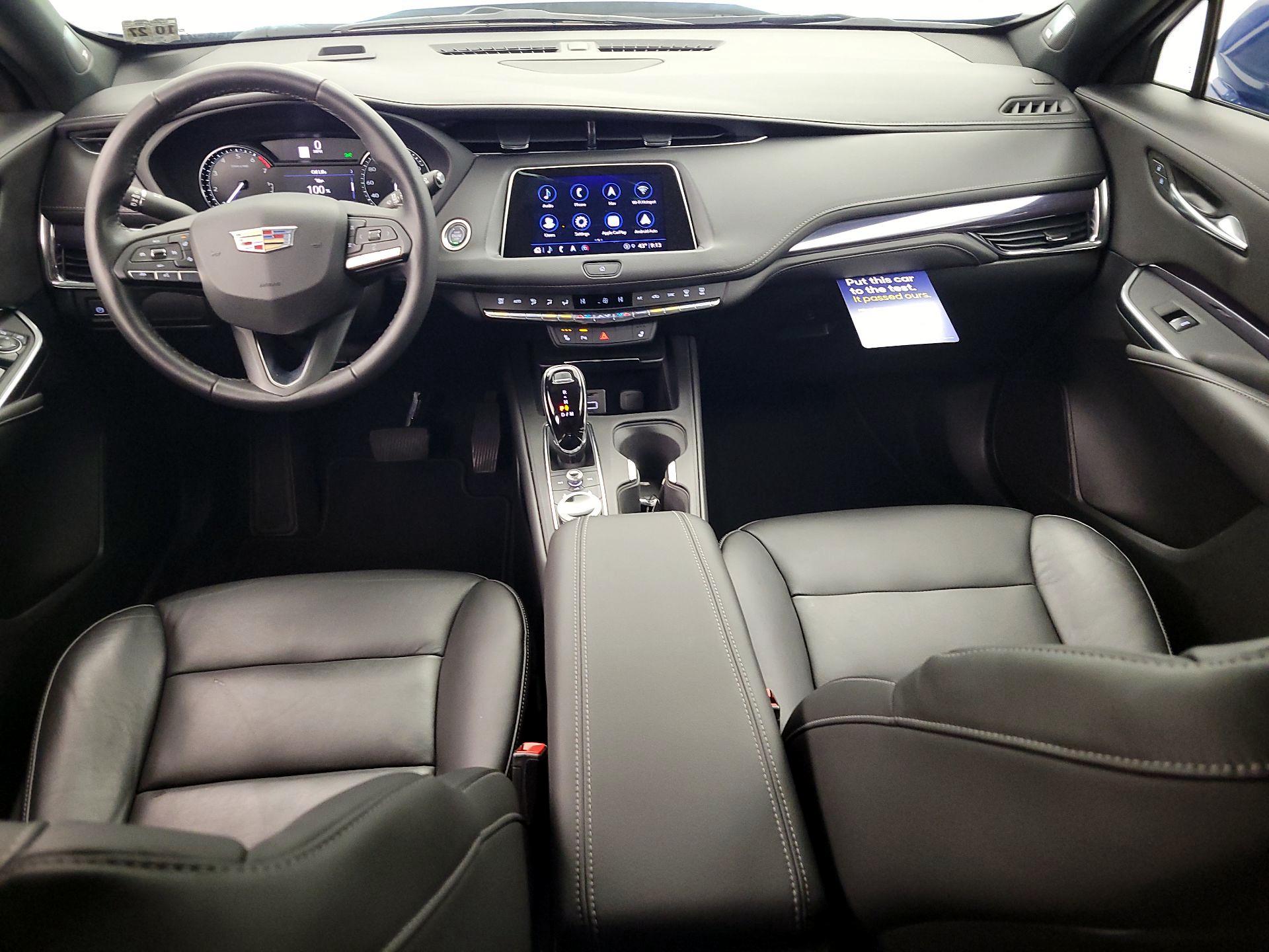 Thumbnail: 2023 Cadillac XT4 - 9