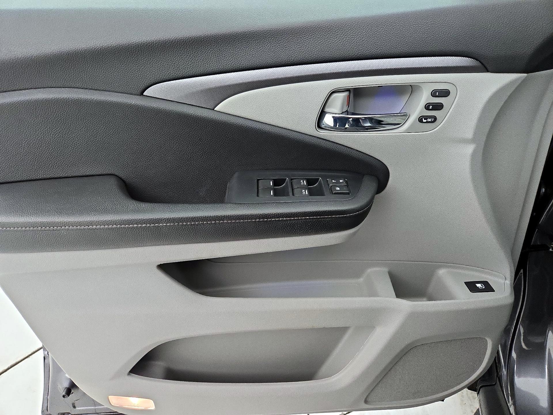 Thumbnail: 2023 Honda Ridgeline - 12