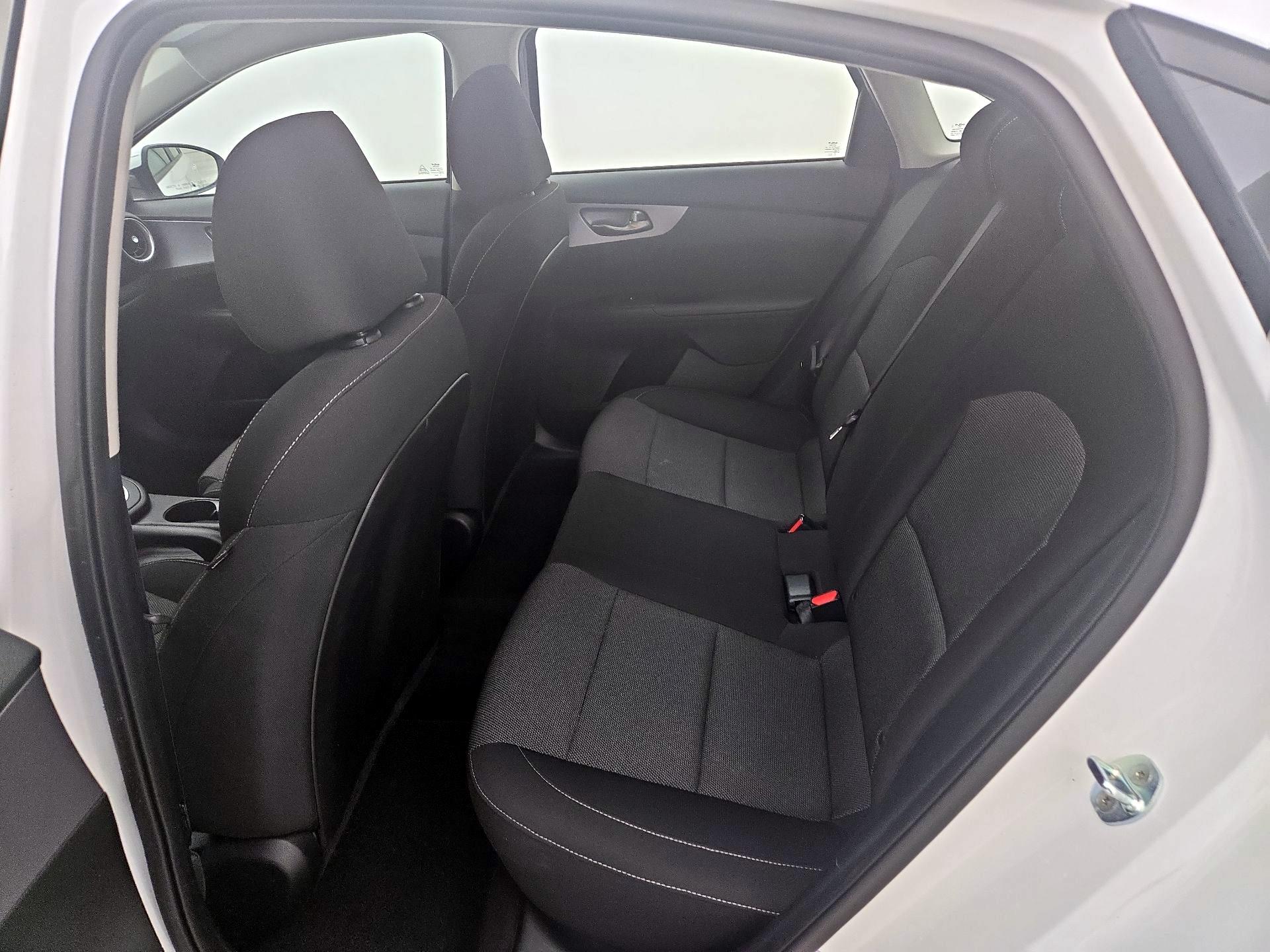 Thumbnail: 2022 Kia Forte - 19