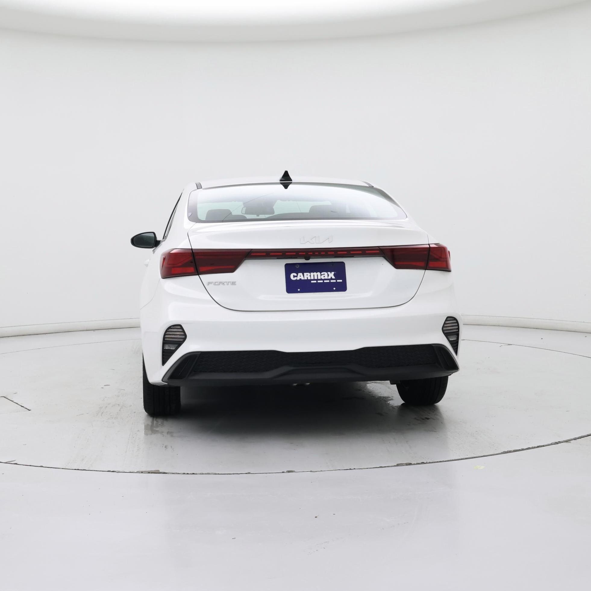 Thumbnail: 2022 Kia Forte - 6