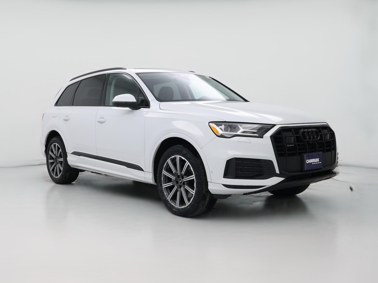 2023 Audi Q7 Premium Plus