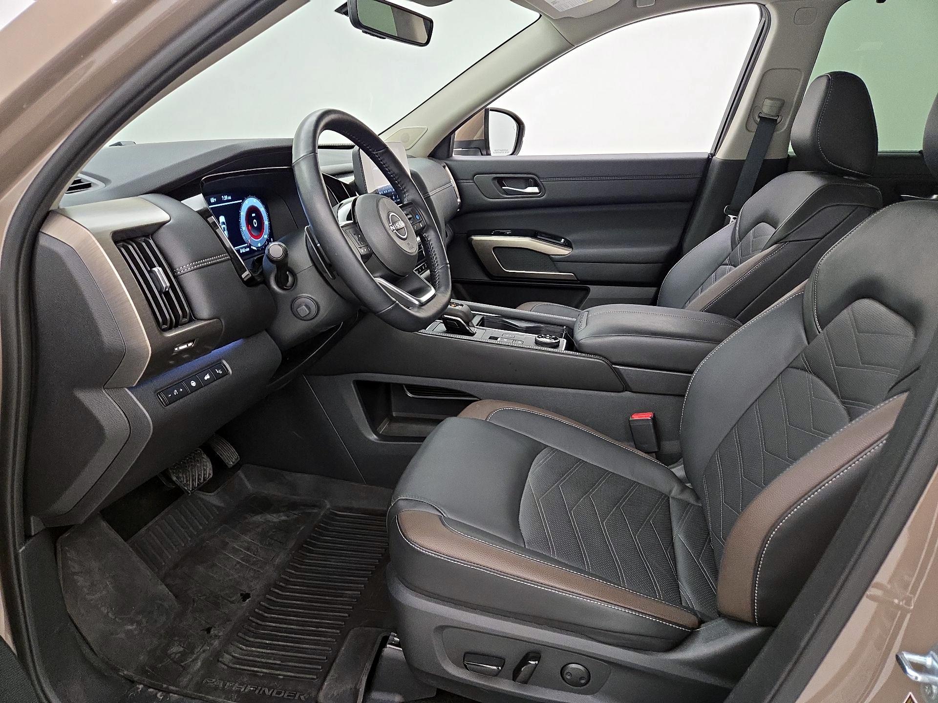 Thumbnail: 2025 Nissan Pathfinder - 11