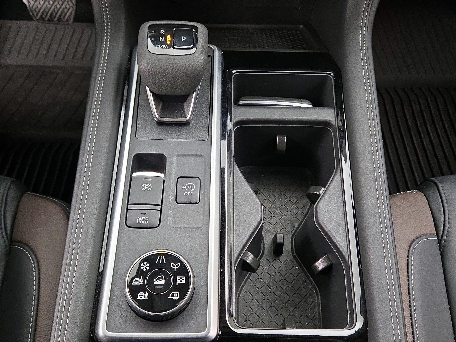 Thumbnail: 2025 Nissan Pathfinder - 17