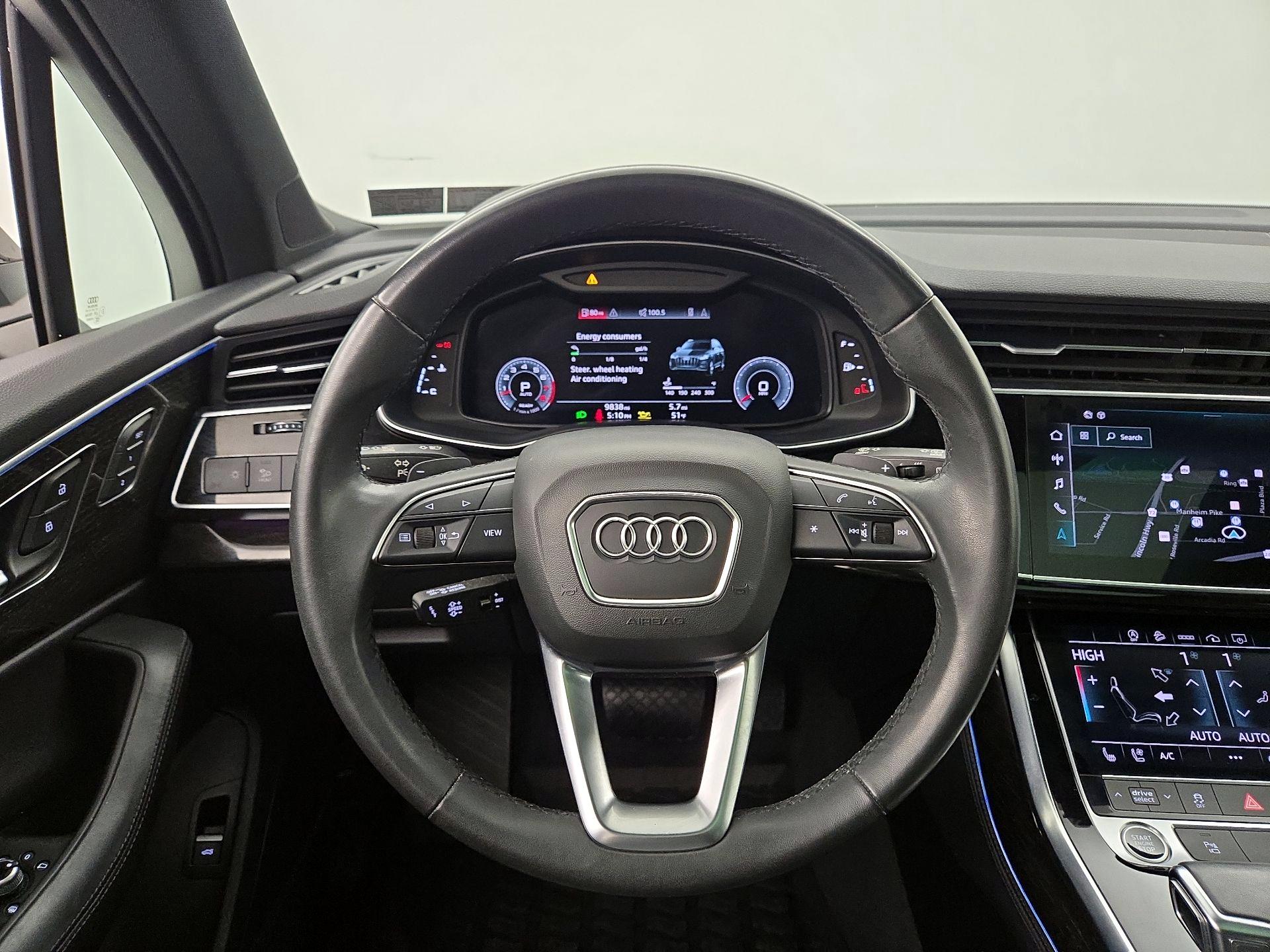 Thumbnail: 2022 Audi Q7 - 10