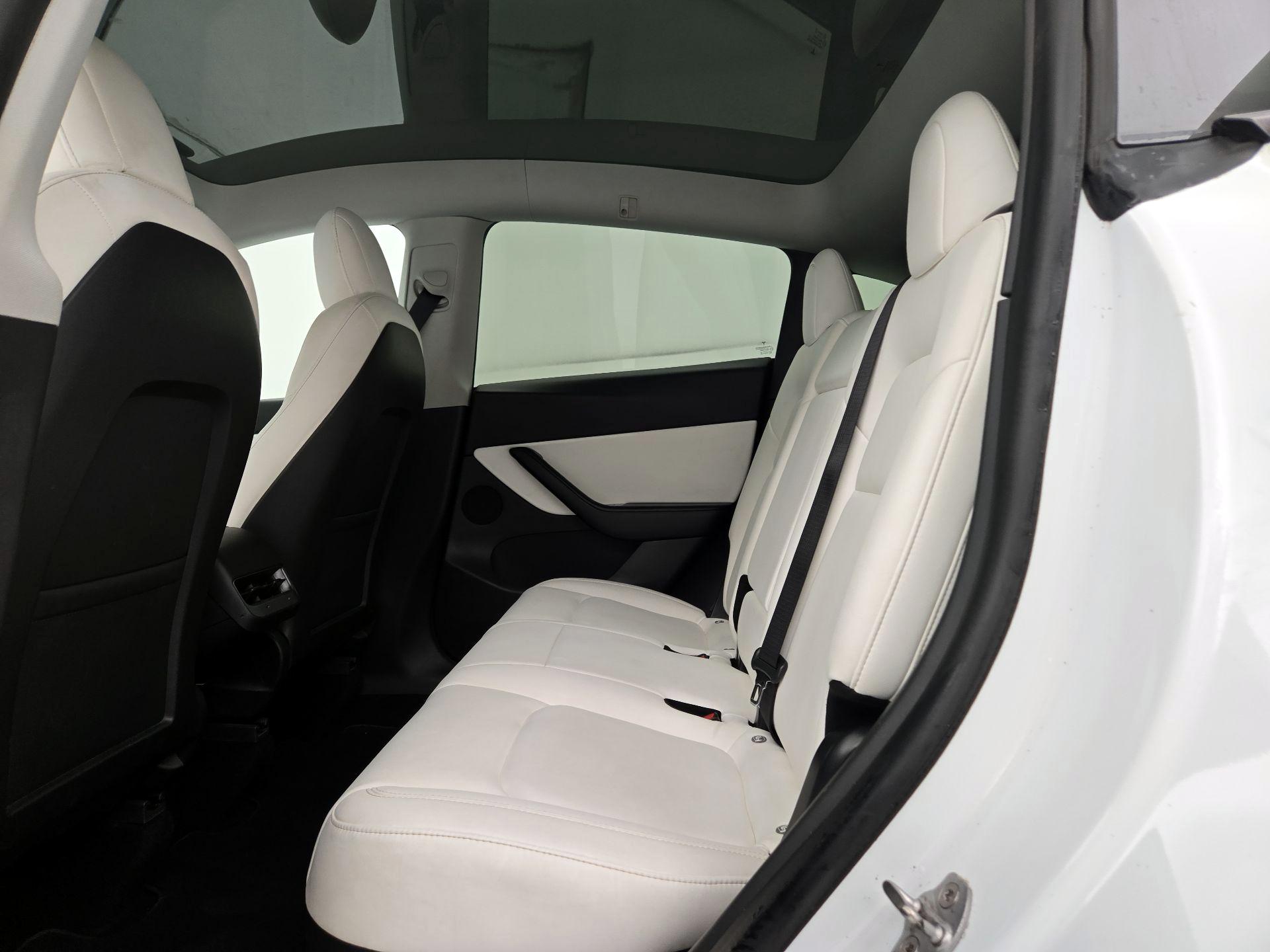 Thumbnail: 2021 Tesla Model Y - 19