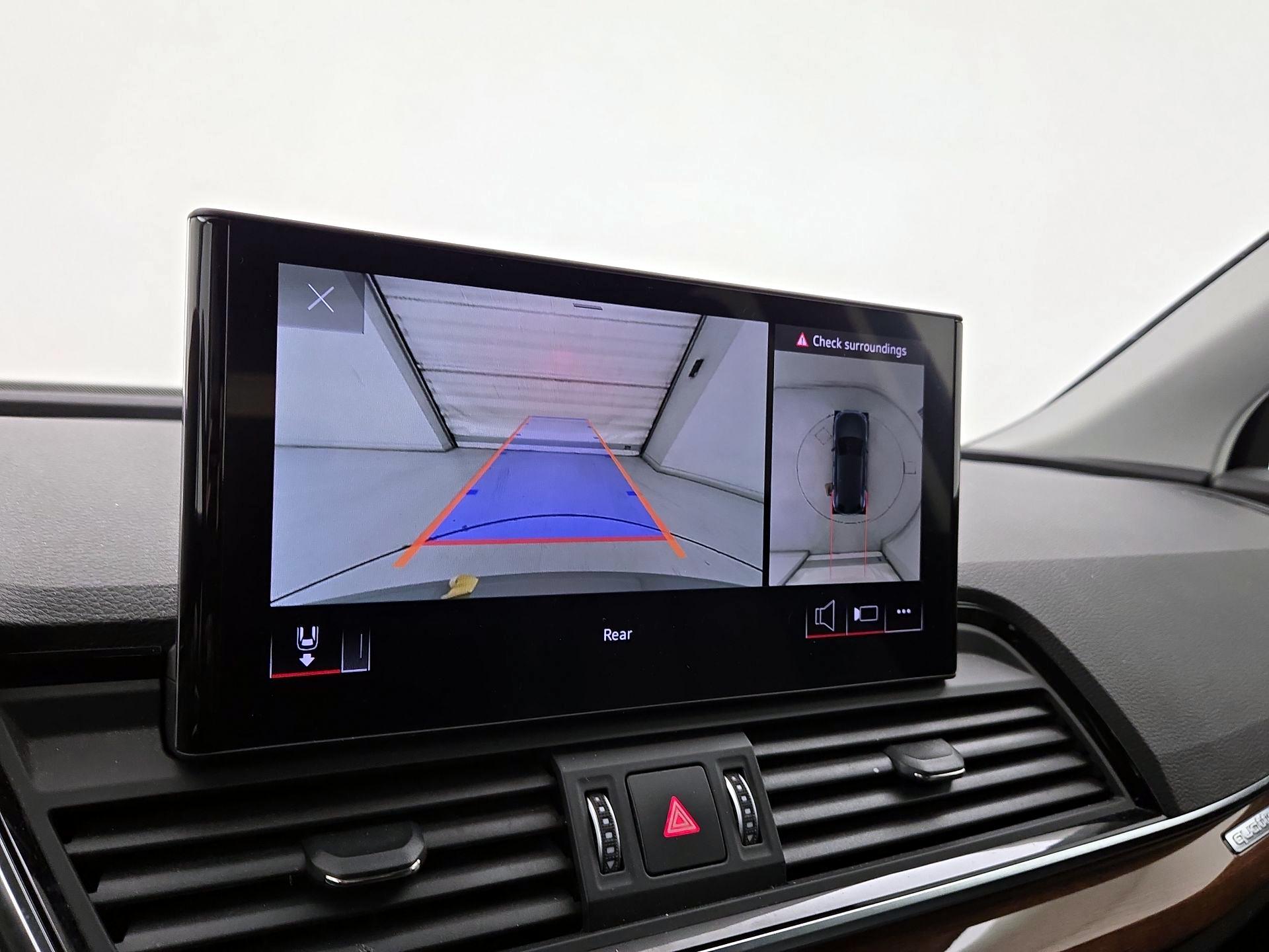 Thumbnail: 2022 Audi Q5 - 14