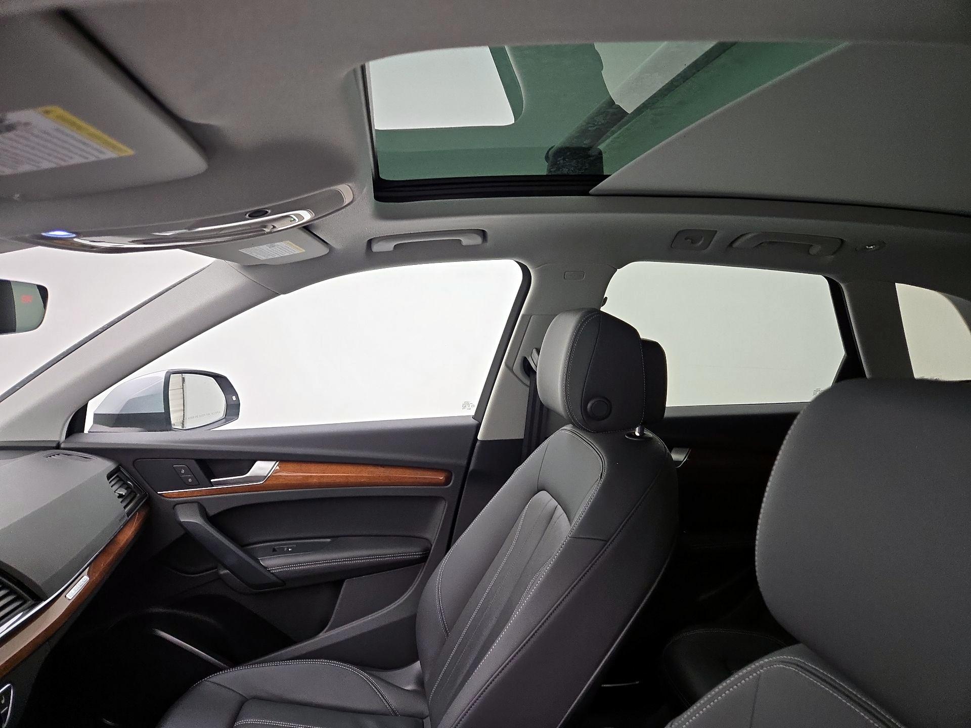 Thumbnail: 2022 Audi Q5 - 19