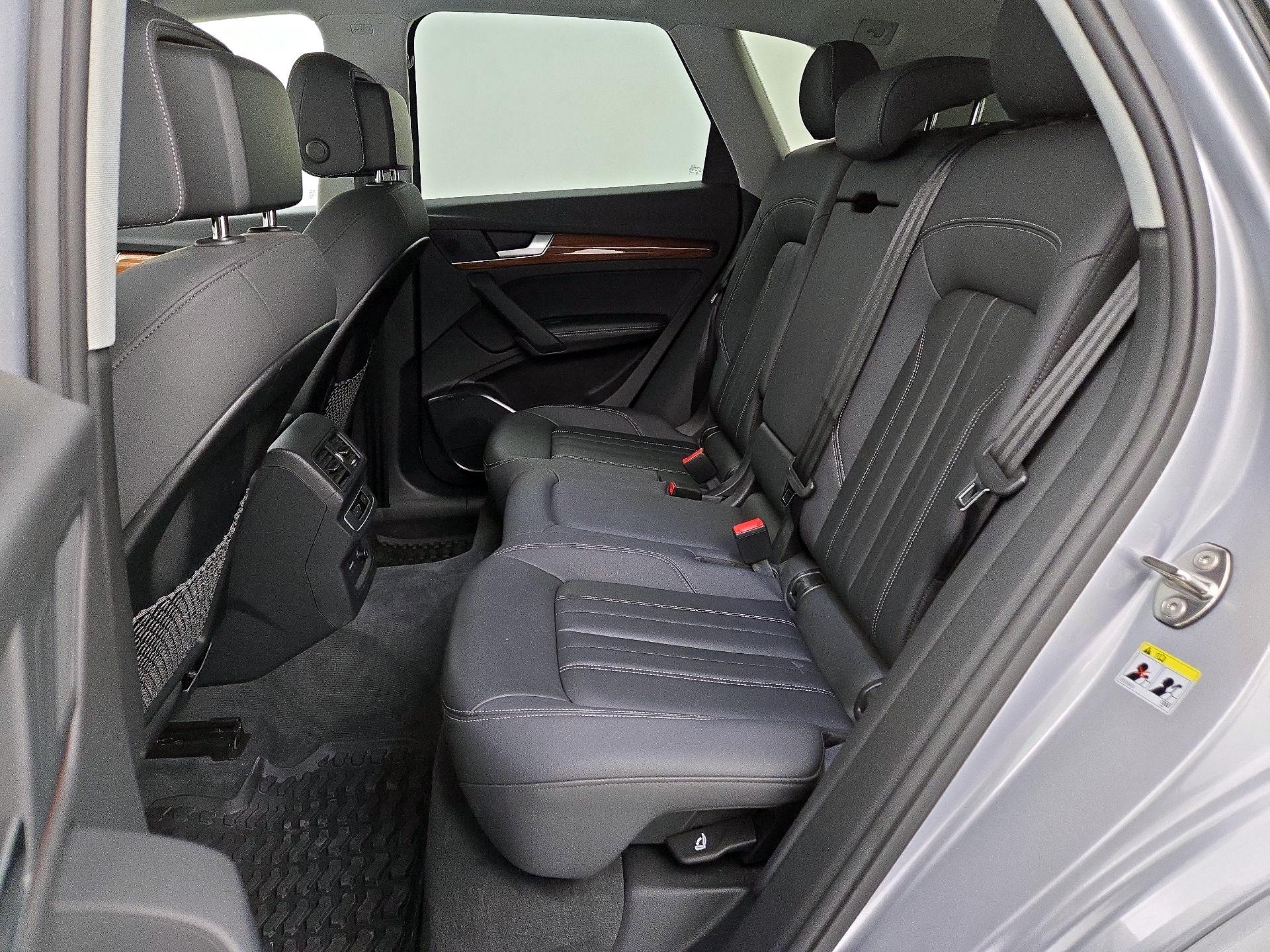 Thumbnail: 2022 Audi Q5 - 20