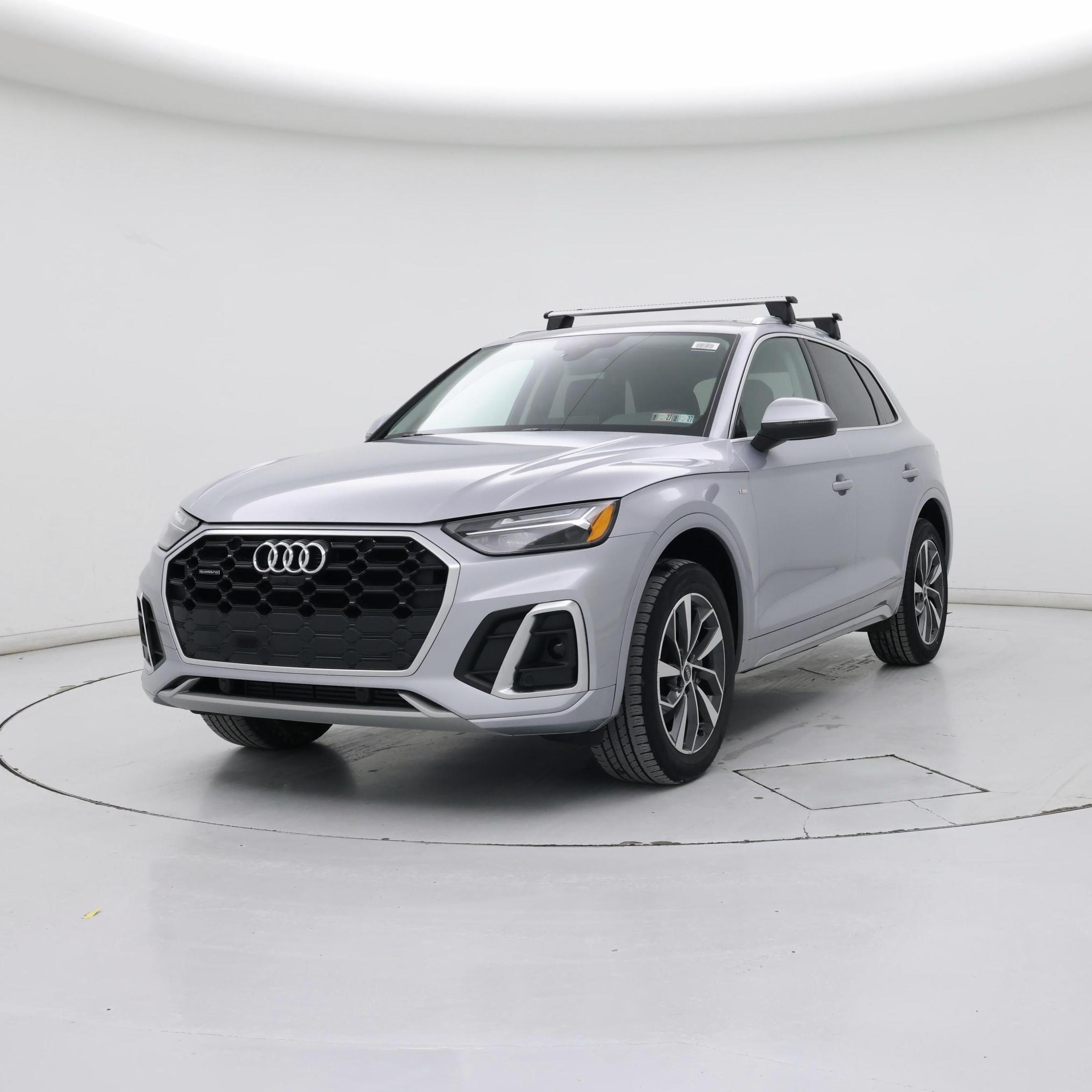 Thumbnail: 2022 Audi Q5 - 4