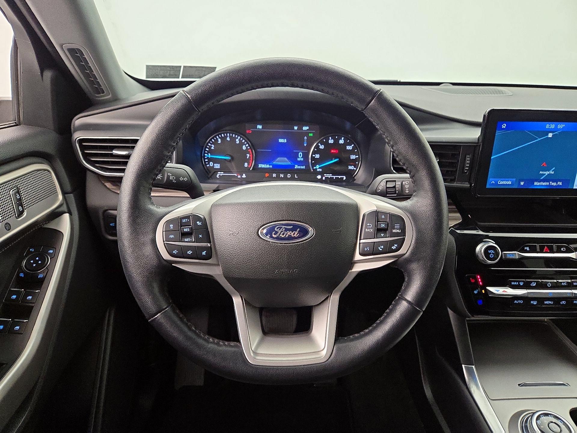 Thumbnail: 2023 Ford Explorer - 10