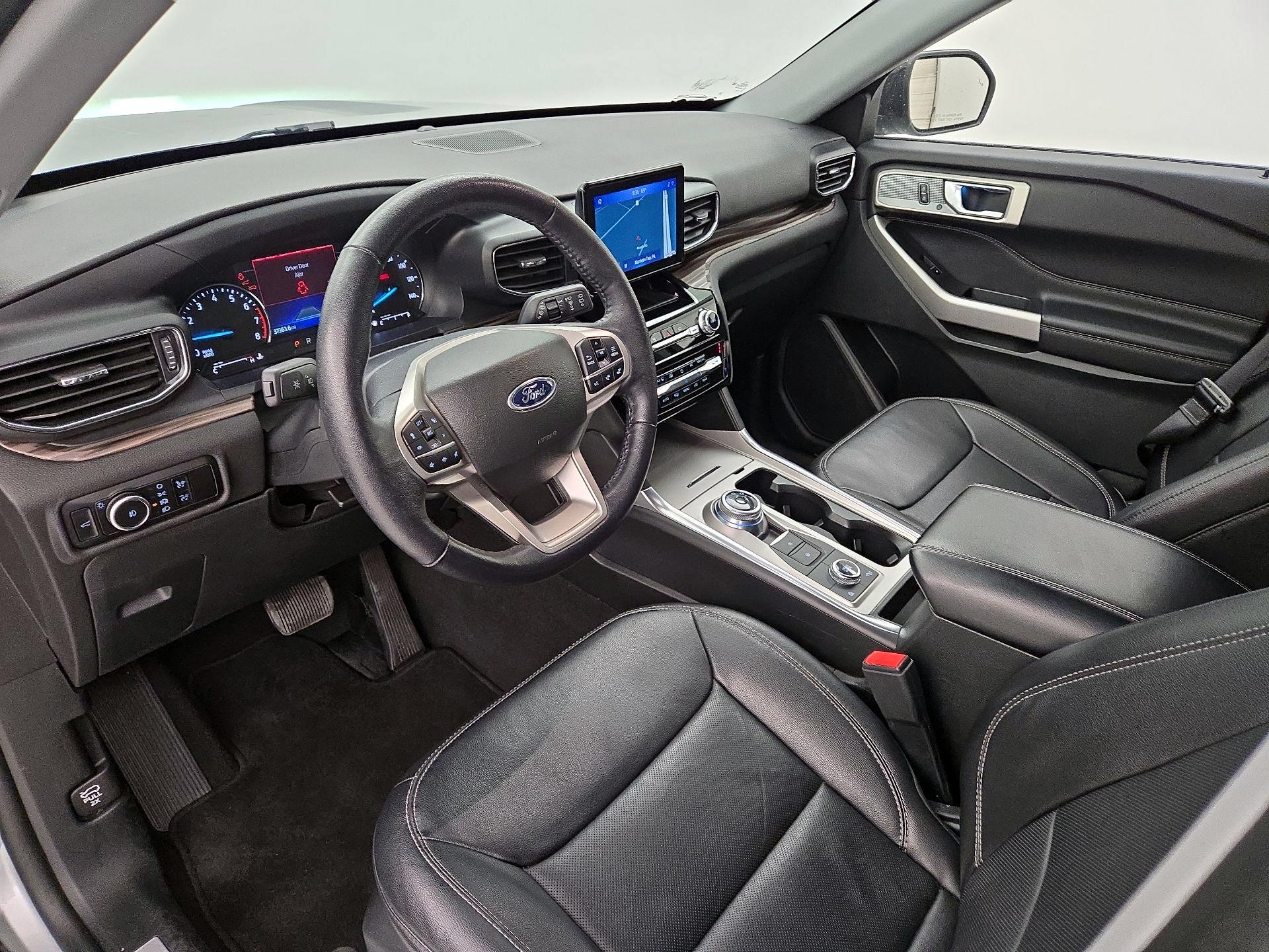 Thumbnail: 2023 Ford Explorer - 11