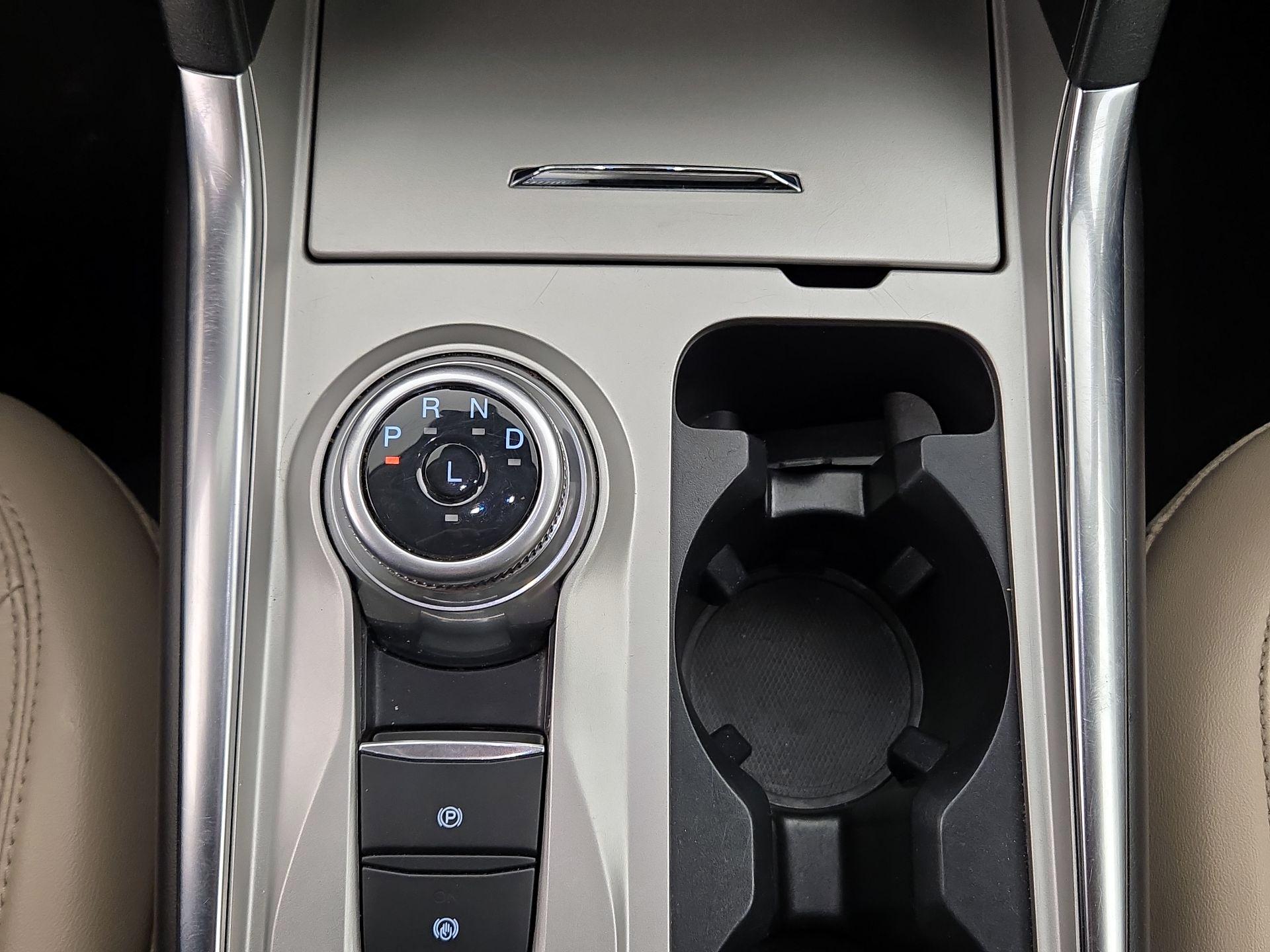 Thumbnail: 2024 Ford Explorer - 16