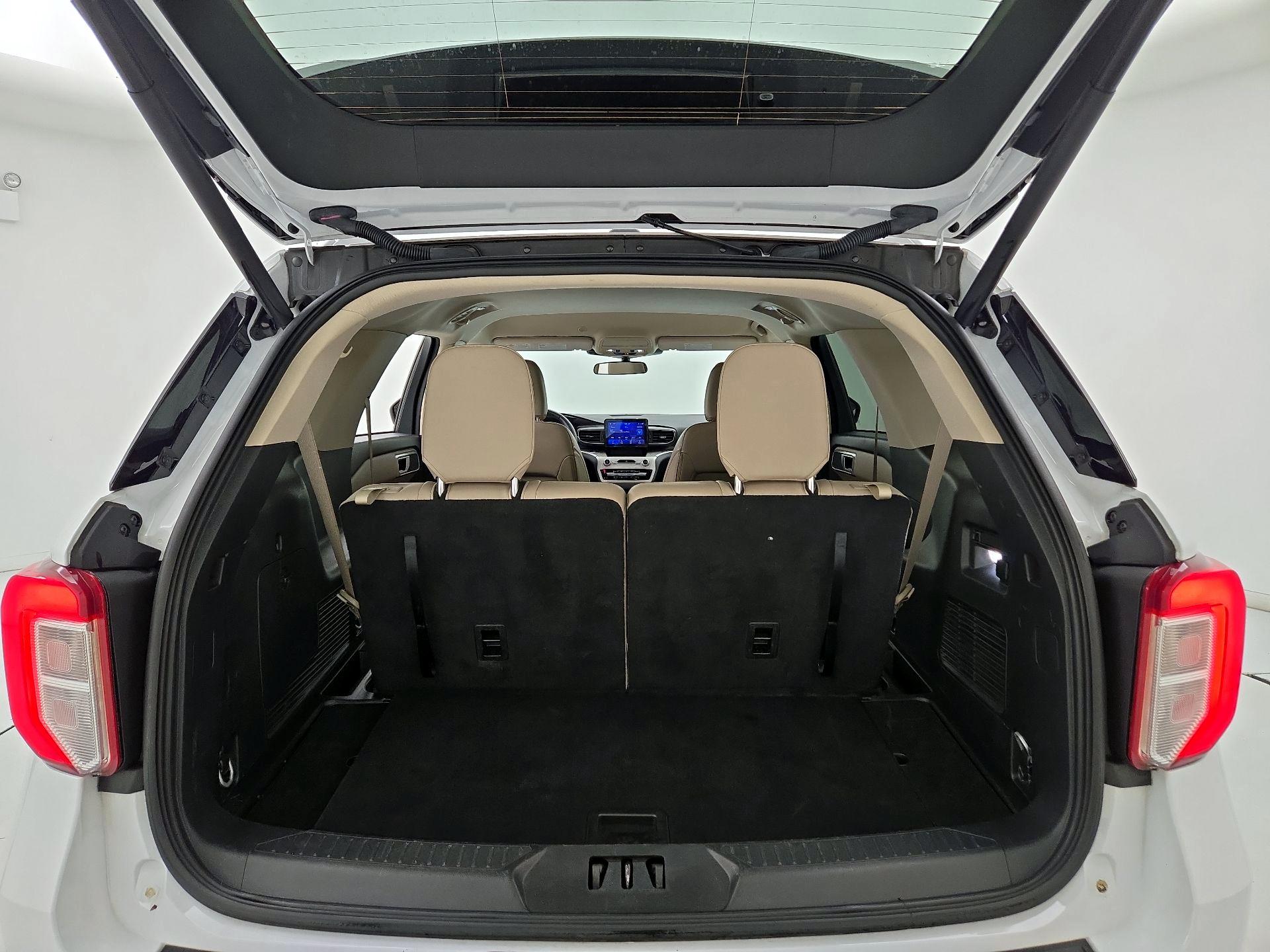 Thumbnail: 2024 Ford Explorer - 20