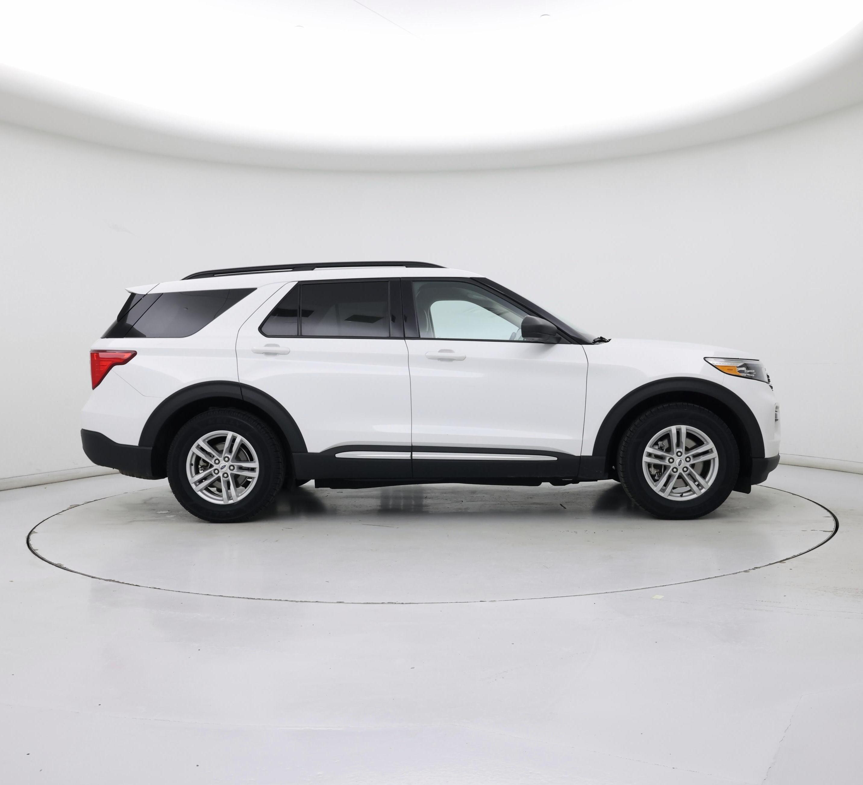 Thumbnail: 2024 Ford Explorer - 7