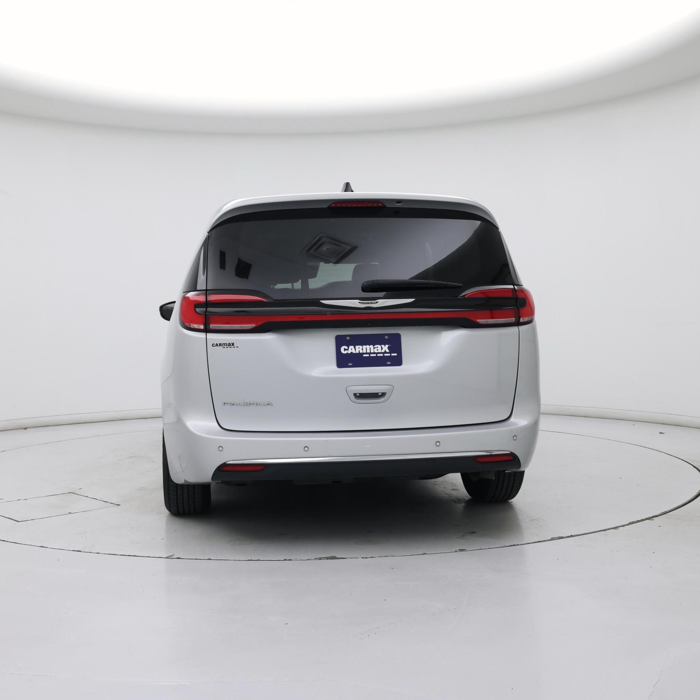 Thumbnail: 2024 Chrysler Pacifica - 6