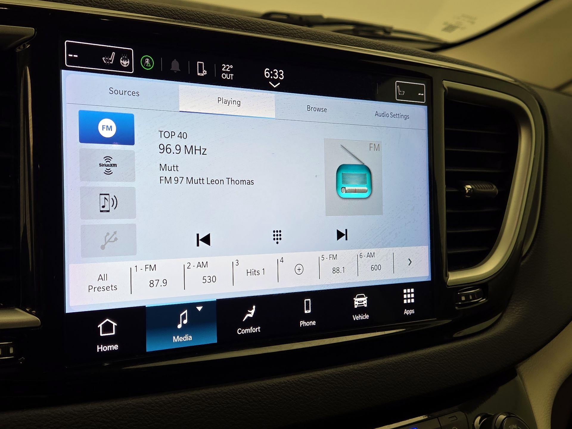 Thumbnail: 2024 Chrysler Pacifica - 14