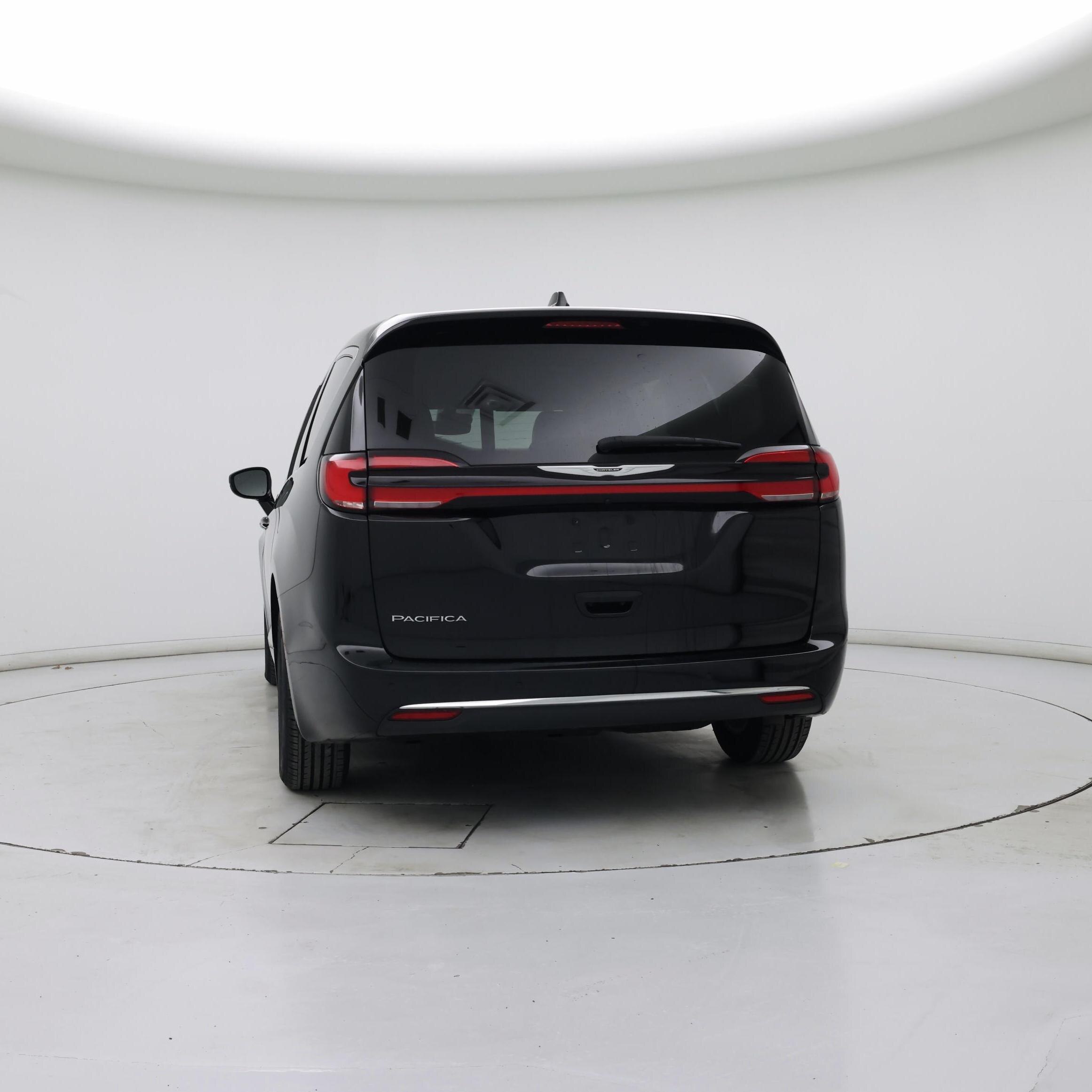 Thumbnail: 2024 Chrysler Pacifica - 6