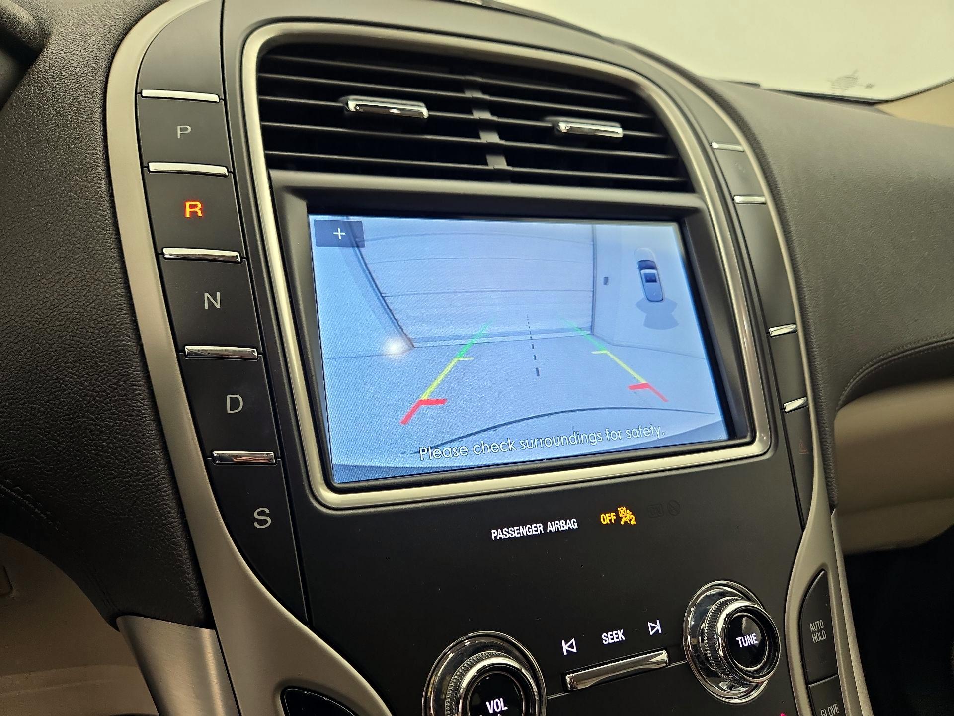 Thumbnail: 2020 Lincoln Nautilus - 15