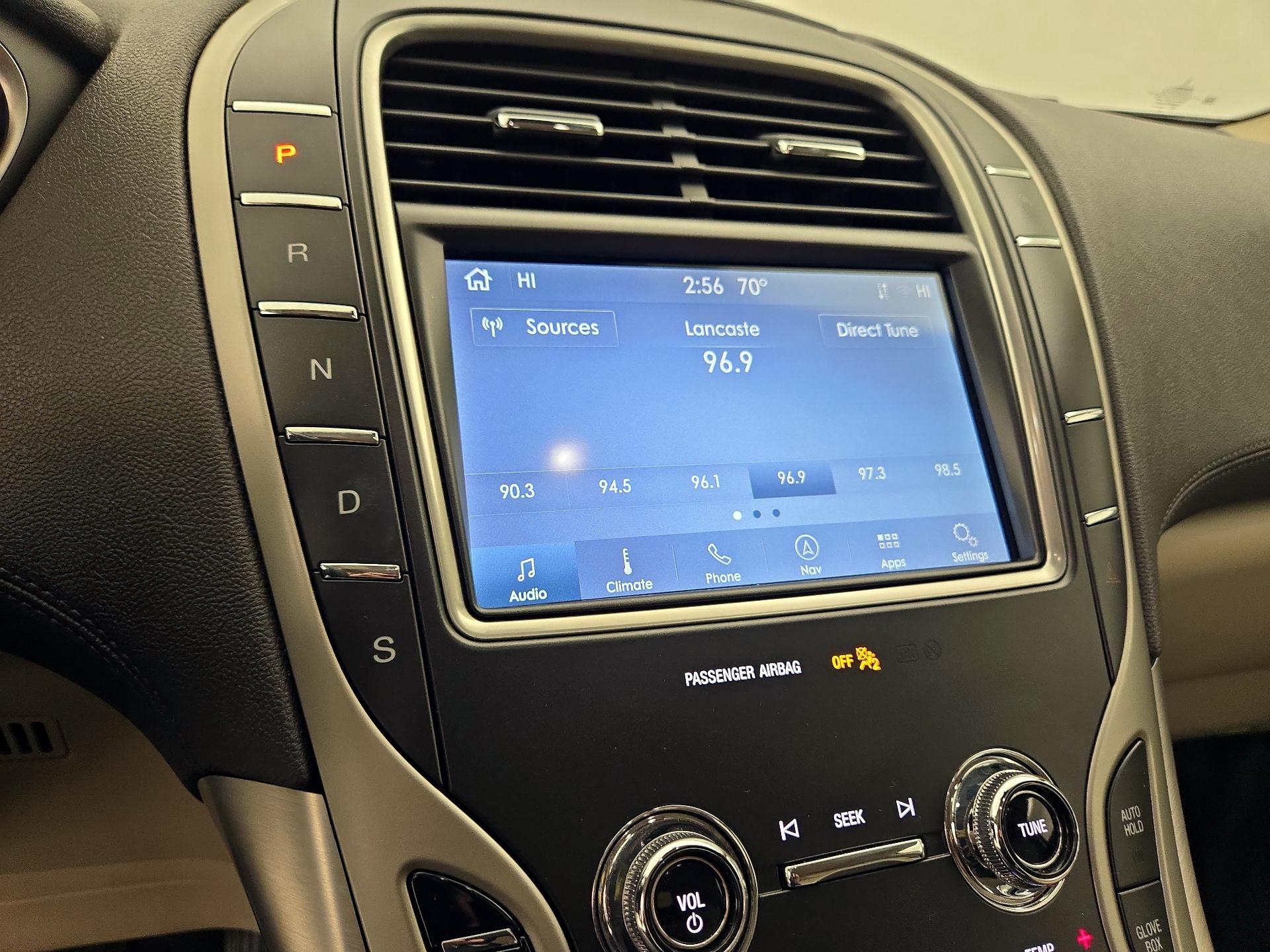 Thumbnail: 2020 Lincoln Nautilus - 16