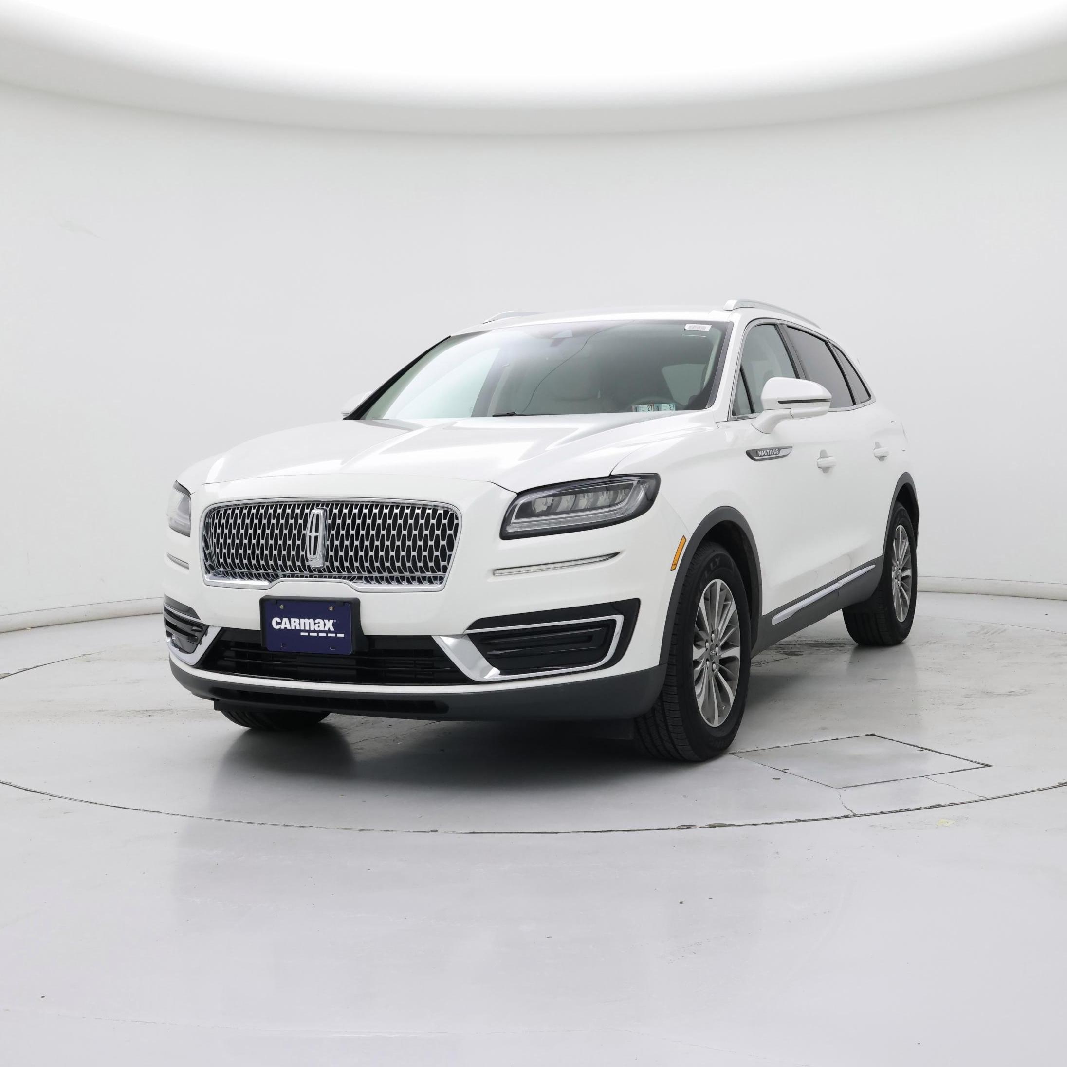 Thumbnail: 2020 Lincoln Nautilus - 4