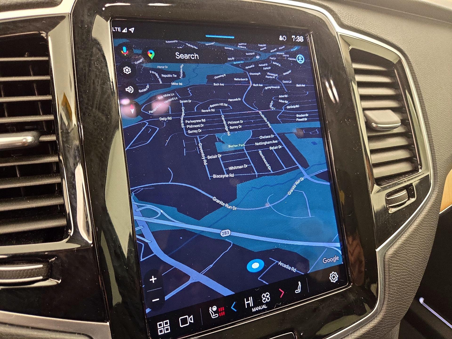 Thumbnail: 2023 Volvo XC90 - 14