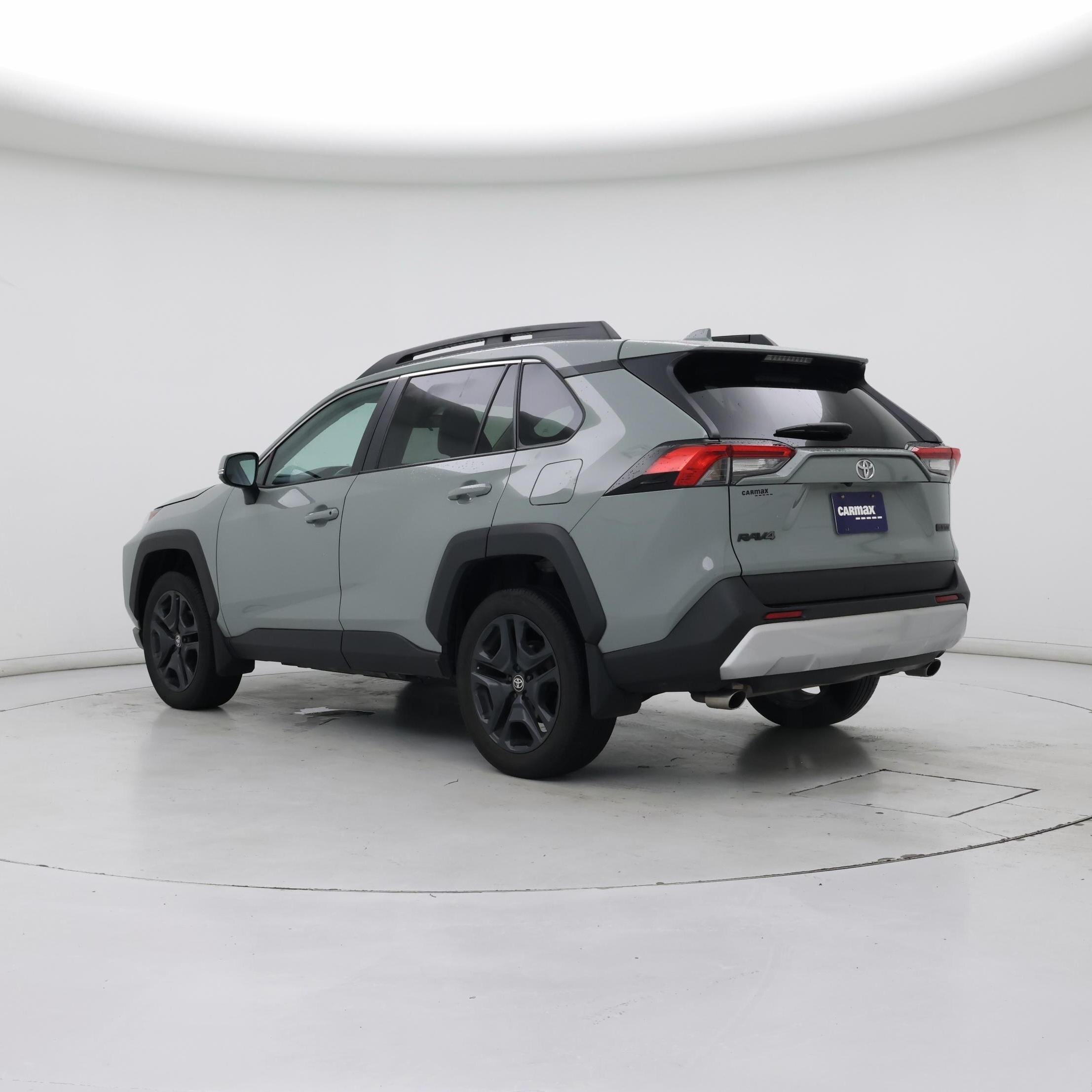 Thumbnail: 2022 Toyota RAV4 - 2
