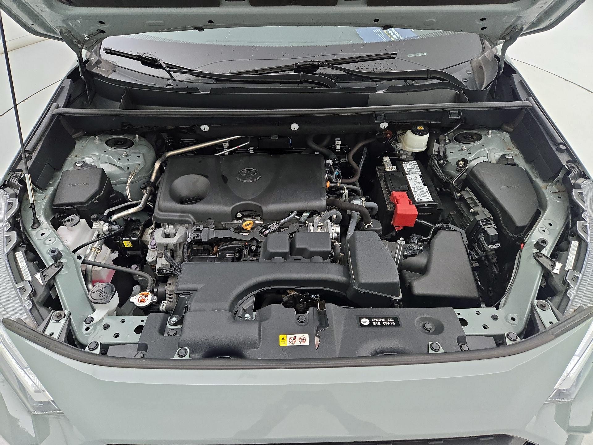 Thumbnail: 2022 Toyota RAV4 - 20