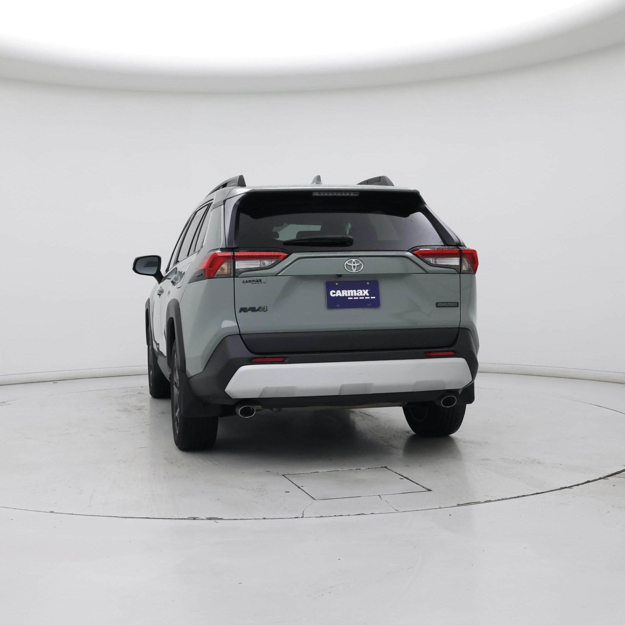 Thumbnail: 2022 Toyota RAV4 - 6