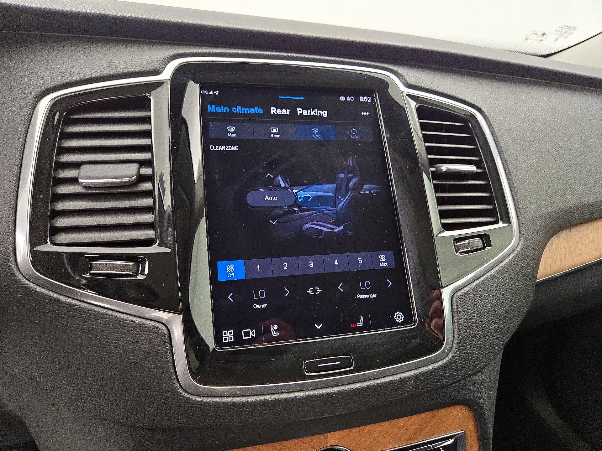 Thumbnail: 2023 Volvo XC90 - 16