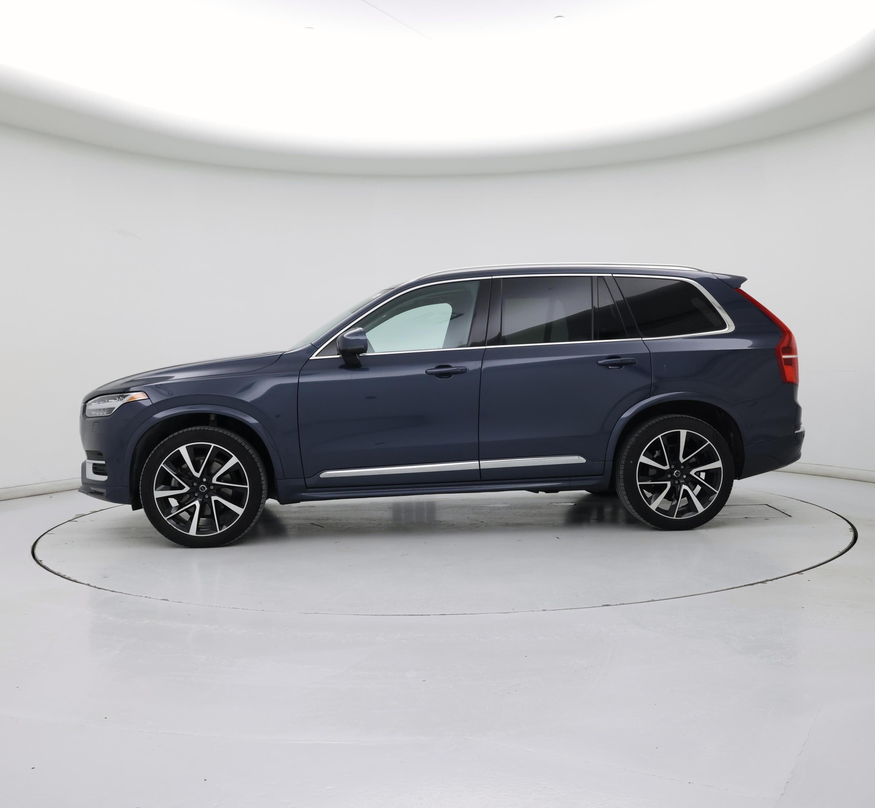 Thumbnail: 2023 Volvo XC90 - 3