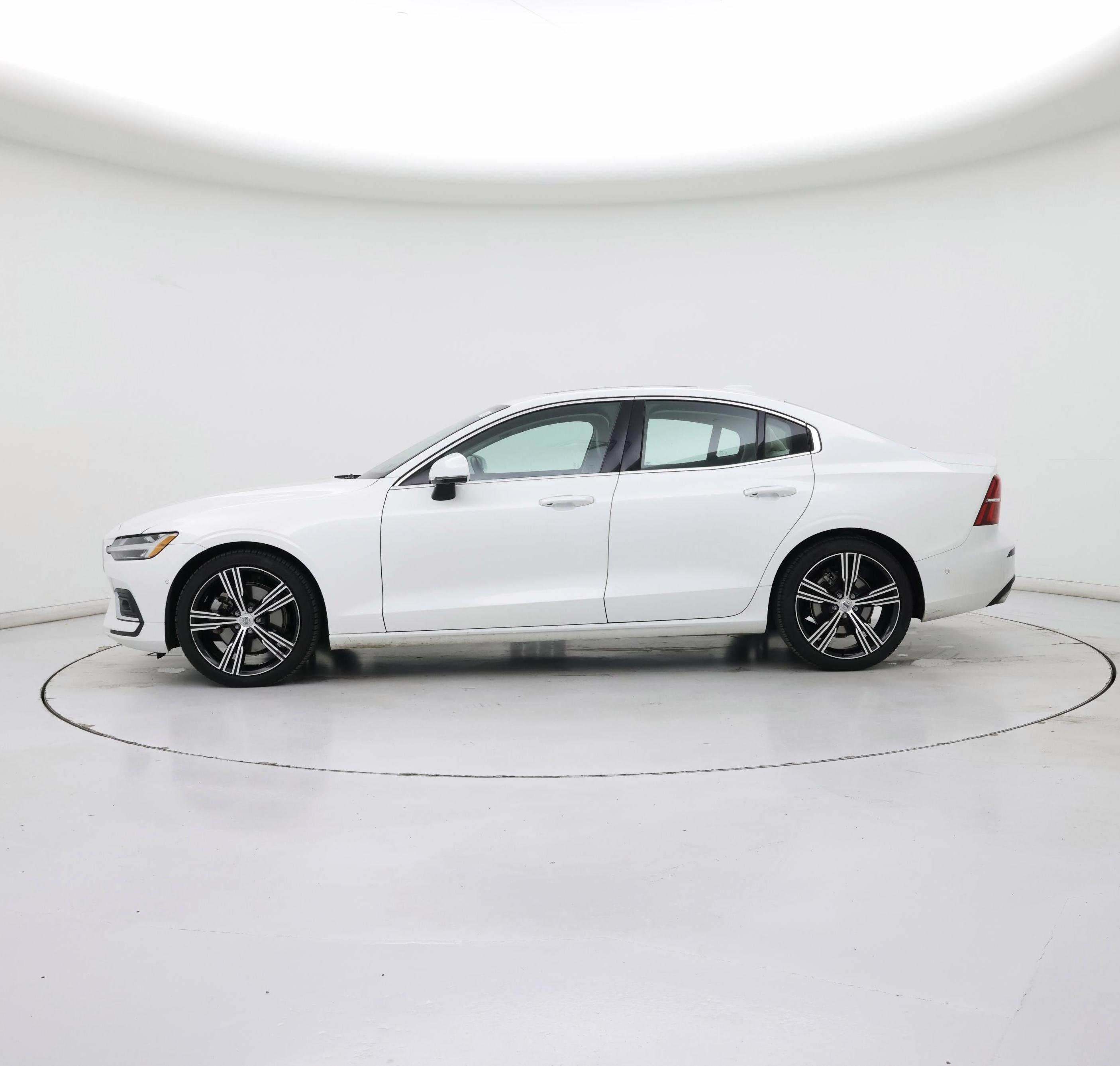 Thumbnail: 2021 Volvo S60 - 3