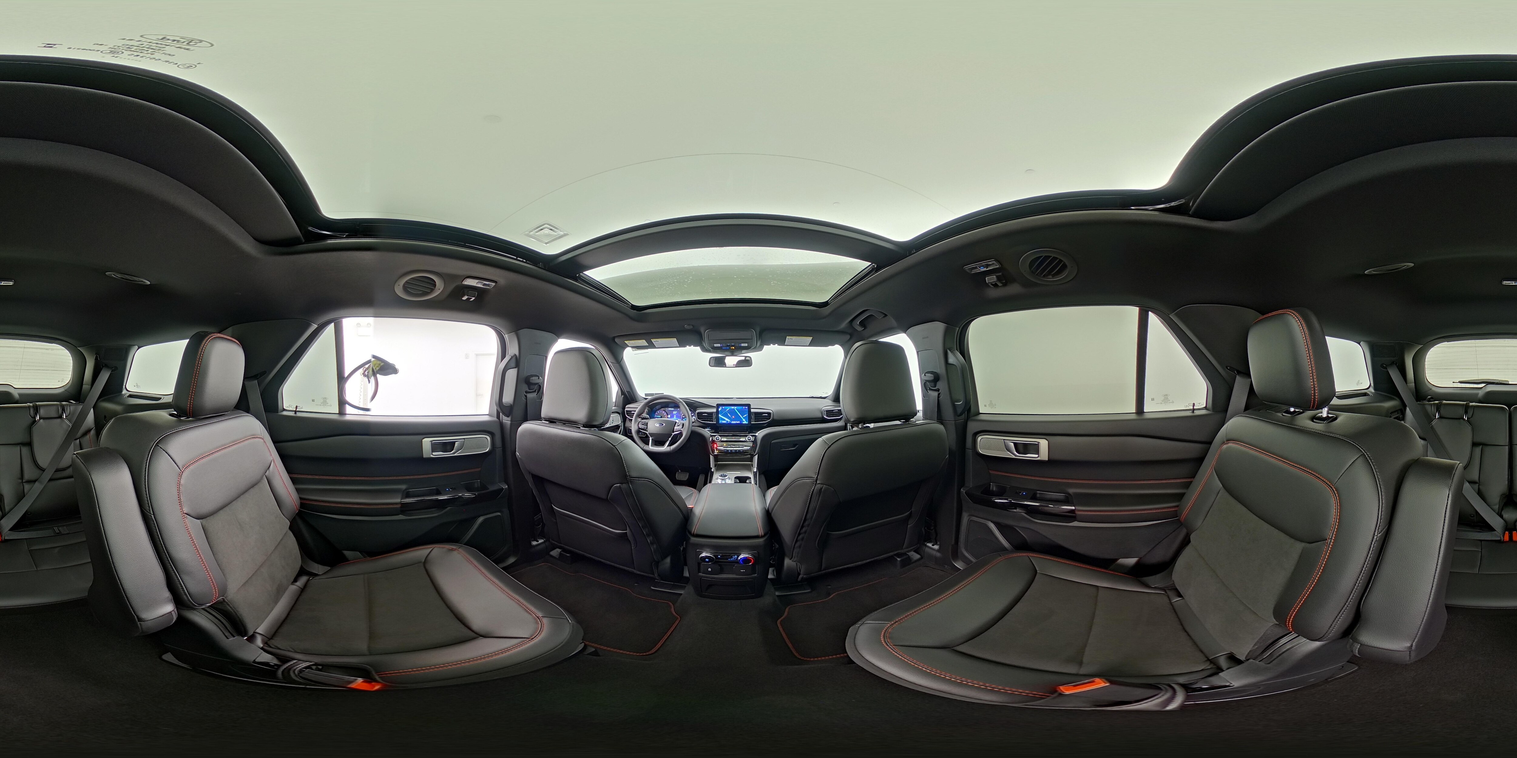 2024 Ford Explorer ST-LINE - Photo 29