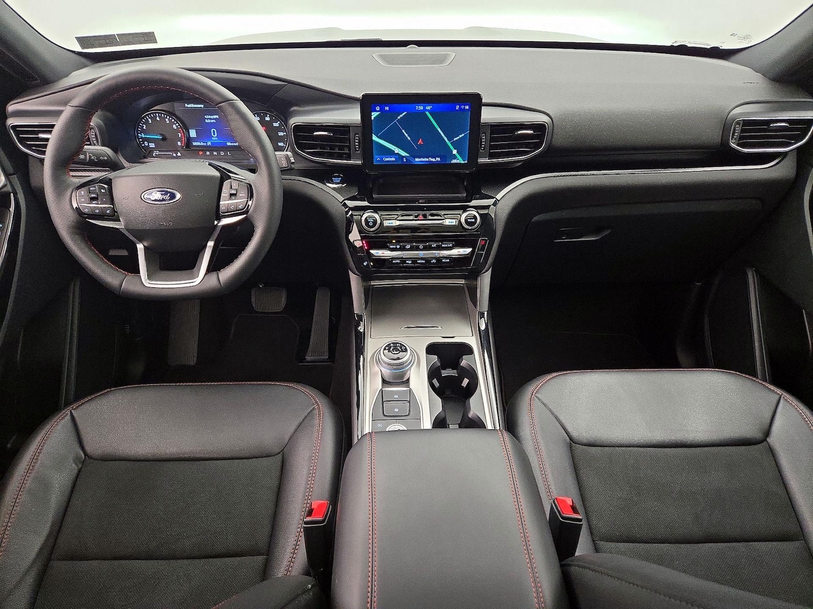2024 Ford Explorer ST-LINE - Photo 10