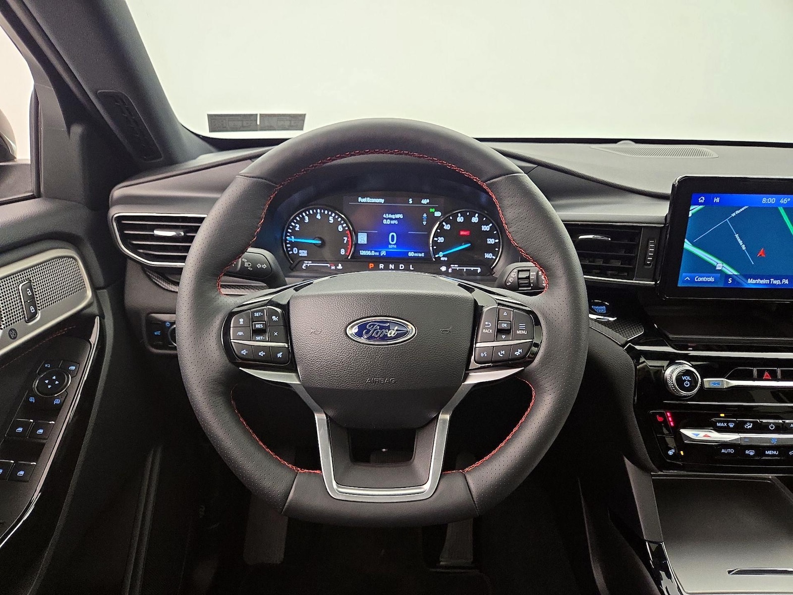2024 Ford Explorer ST-LINE - Photo 11