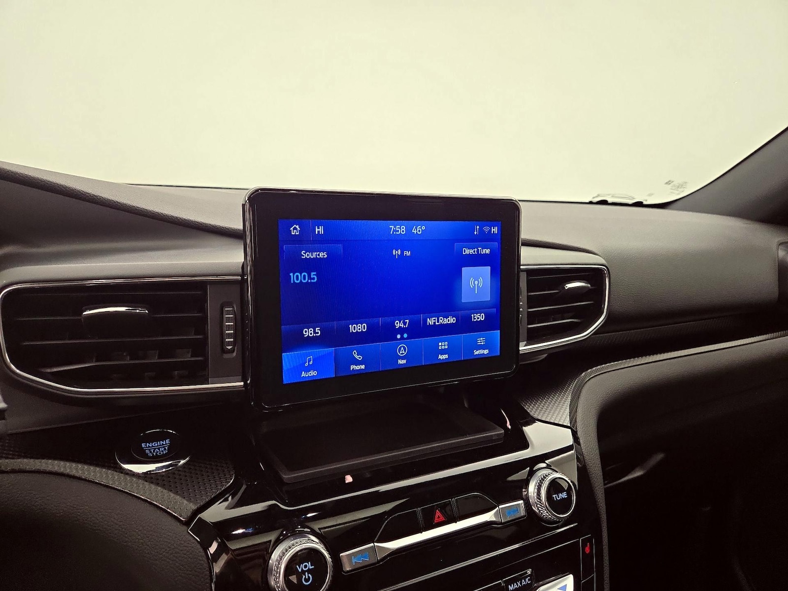 2024 Ford Explorer ST-LINE - Photo 17