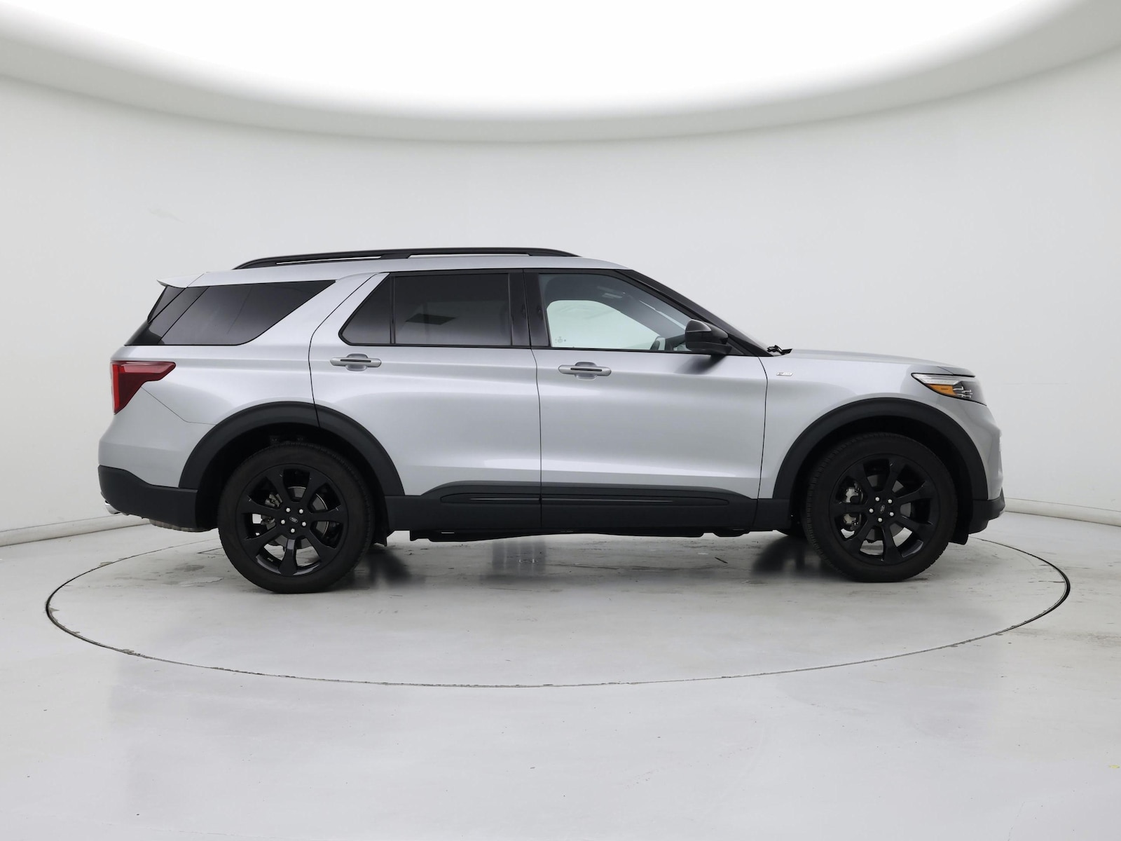 2024 Ford Explorer ST-LINE - Photo 8