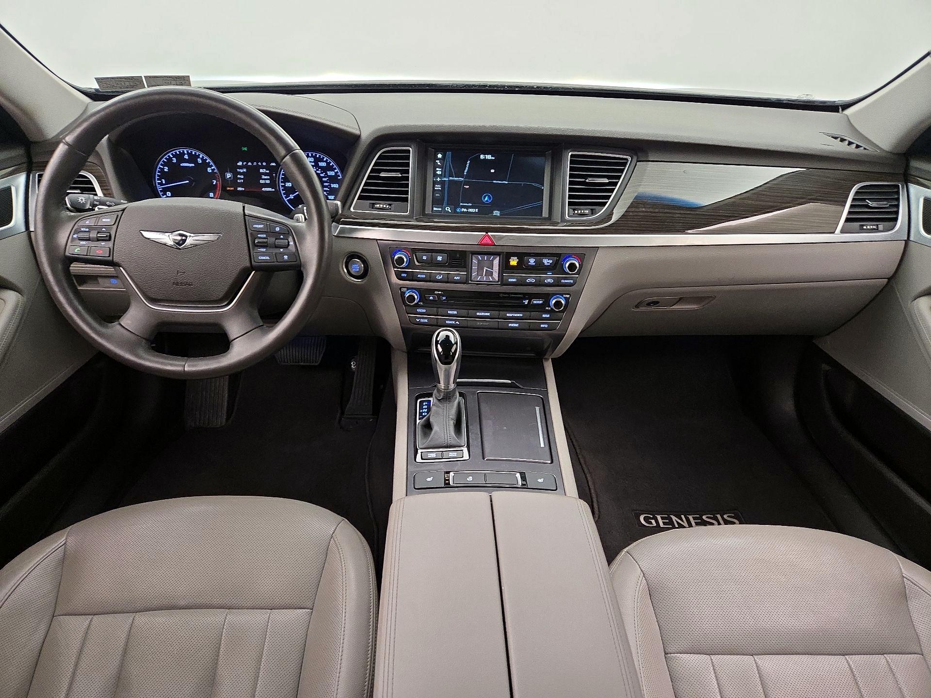 Thumbnail: 2017 Genesis G80 - 9