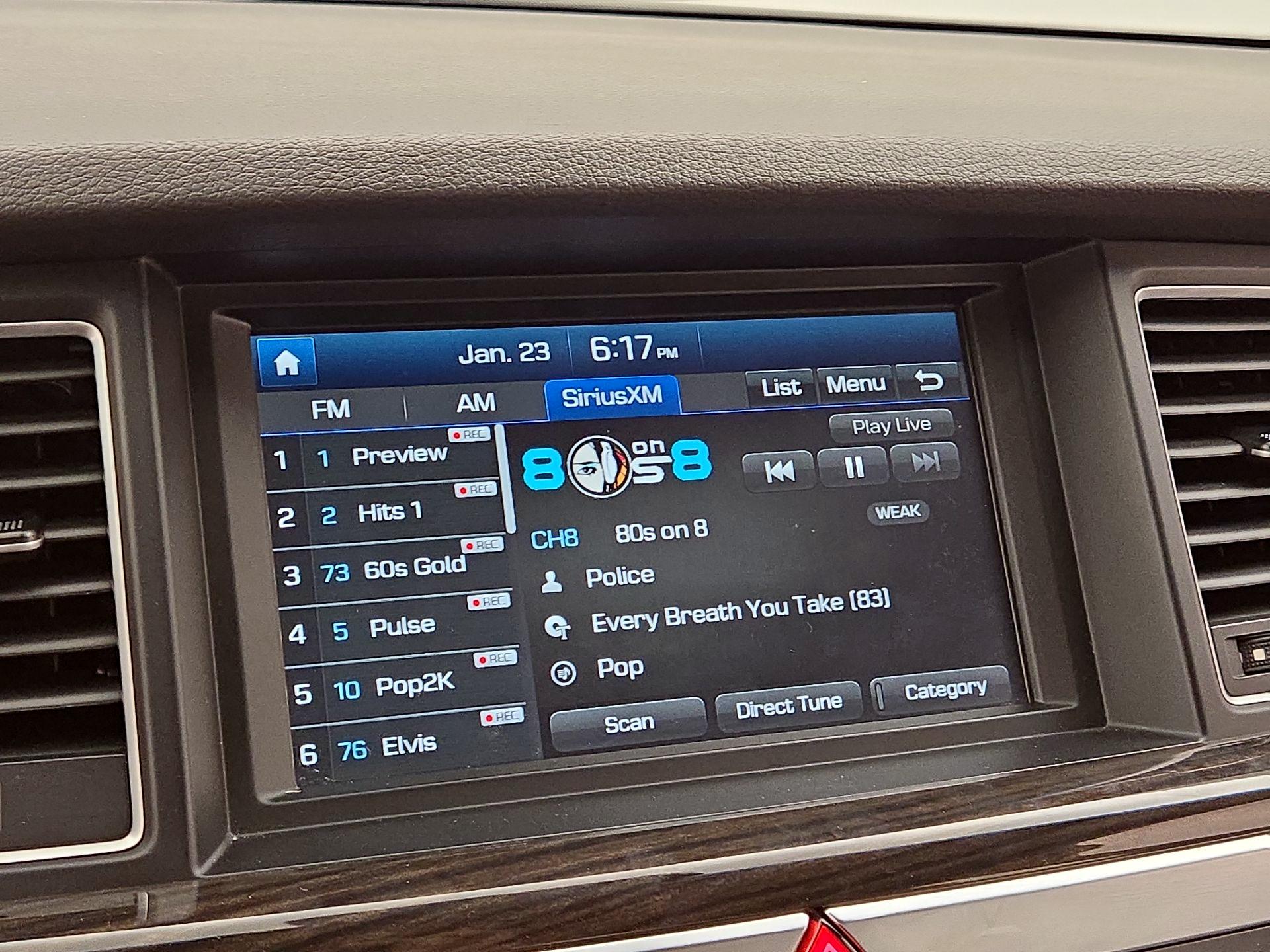 Thumbnail: 2017 Genesis G80 - 16