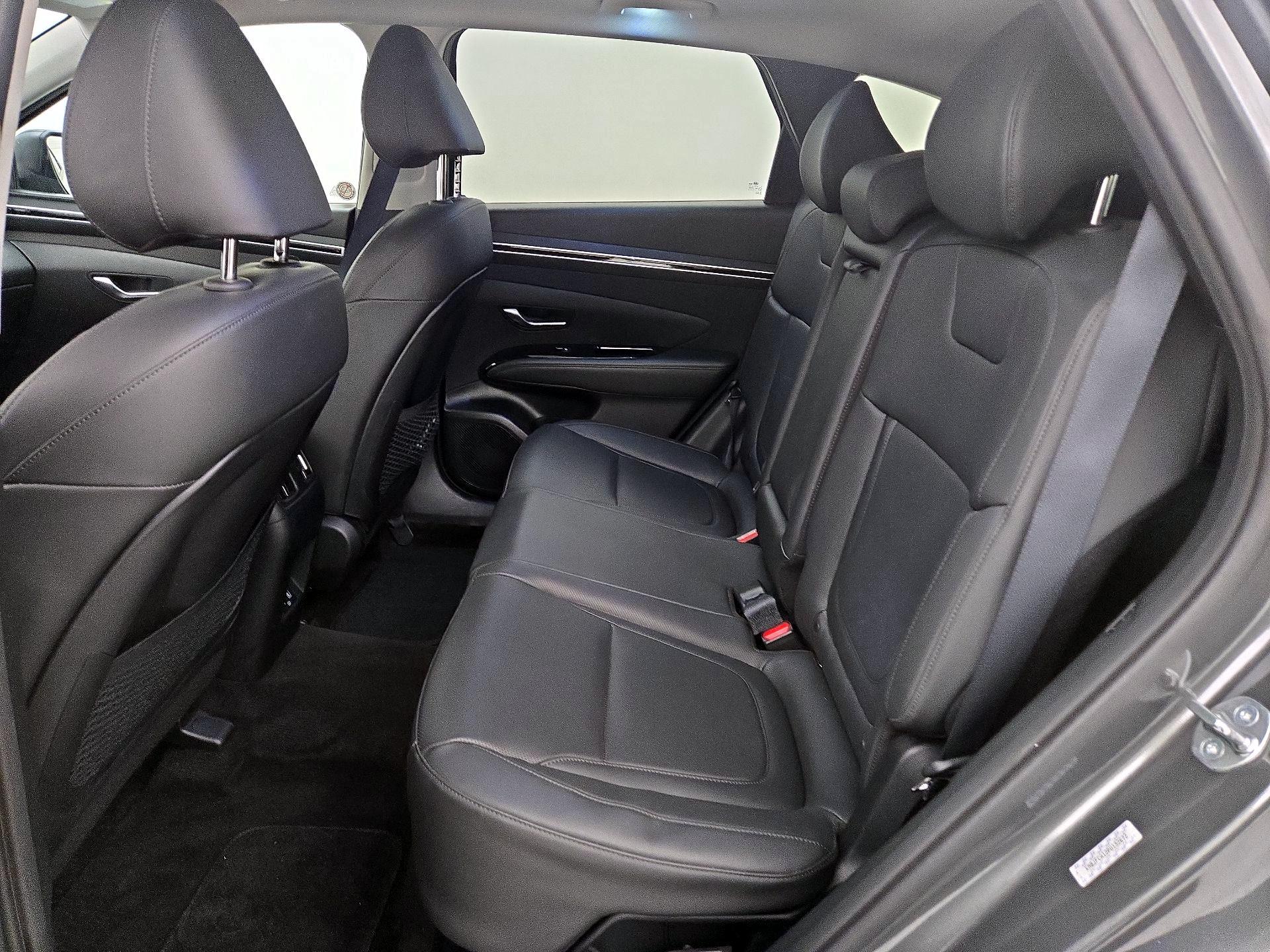 Thumbnail: 2023 Hyundai Tucson - 19